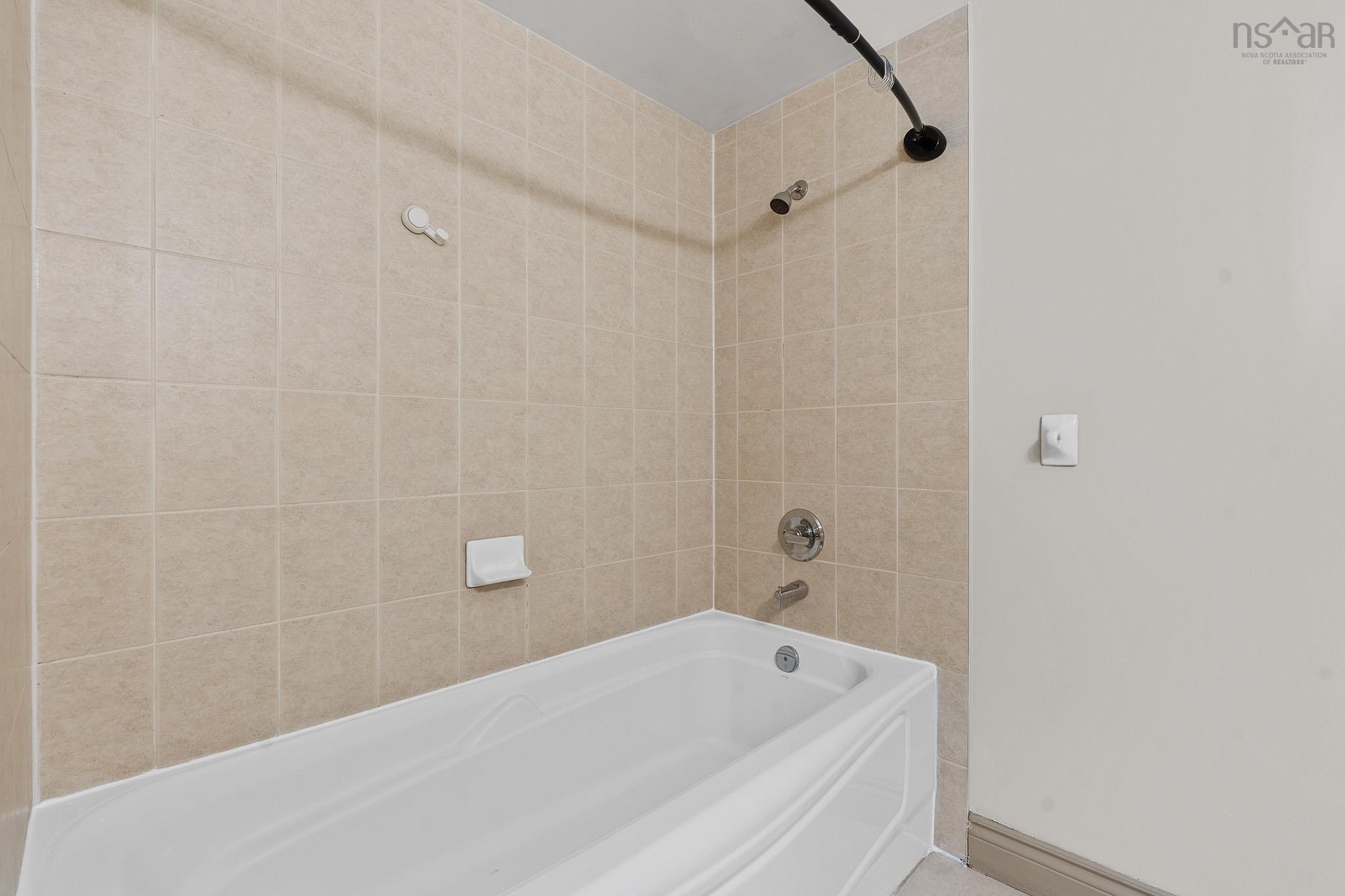 $439,900.00: 318 767 Parkland Drive, Halifax