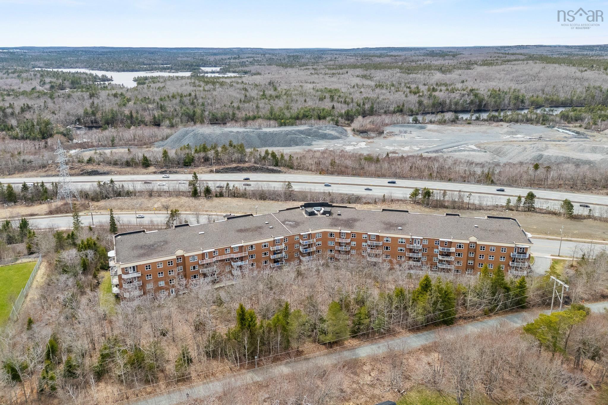 $439,900.00: 318 767 Parkland Drive, Halifax