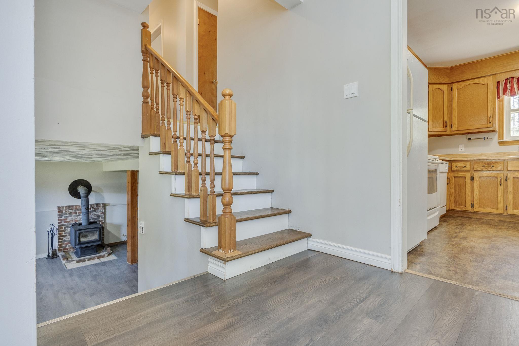 $385,000.00: 752 Balser Drive, Kingston