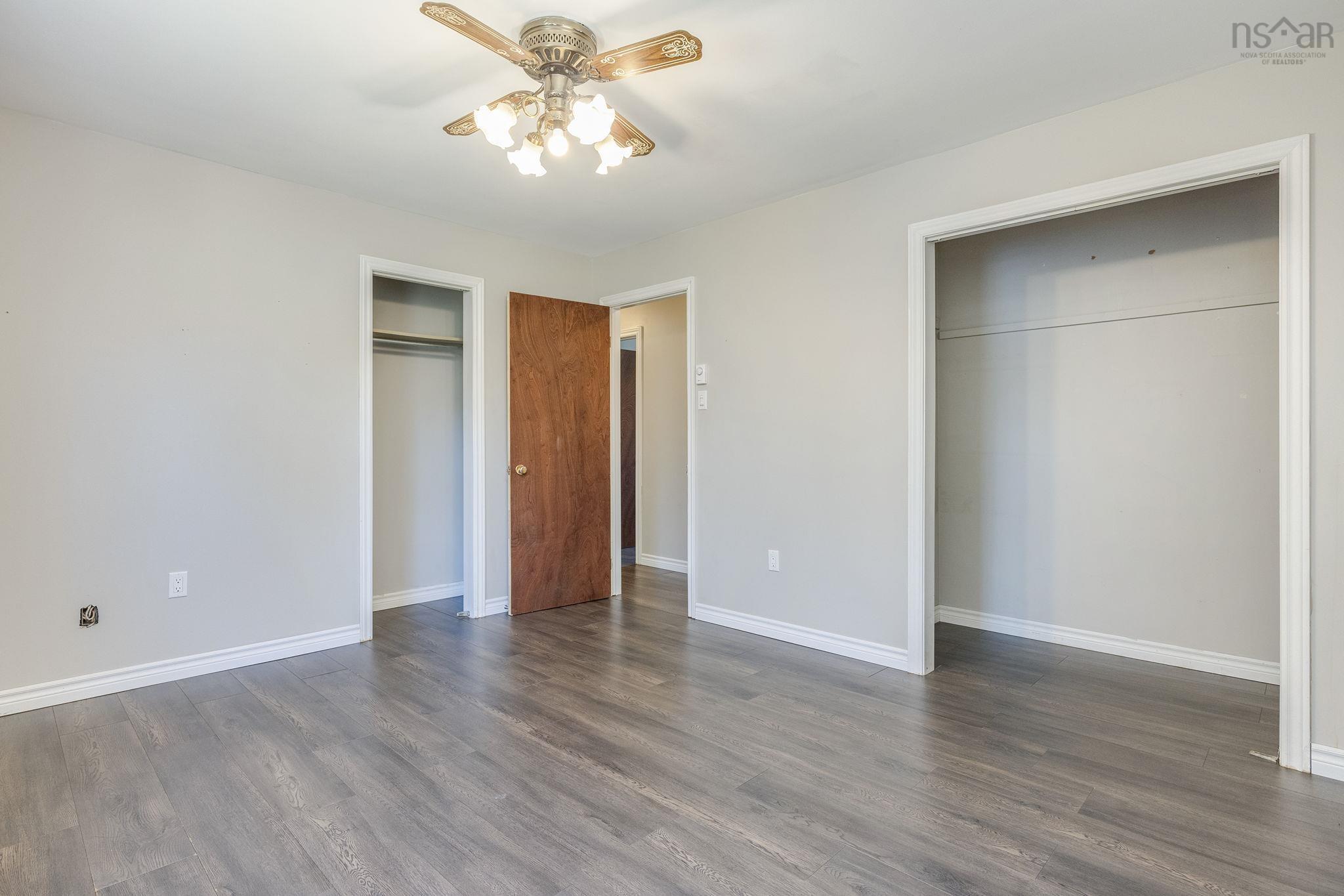 $385,000.00: 752 Balser Drive, Kingston