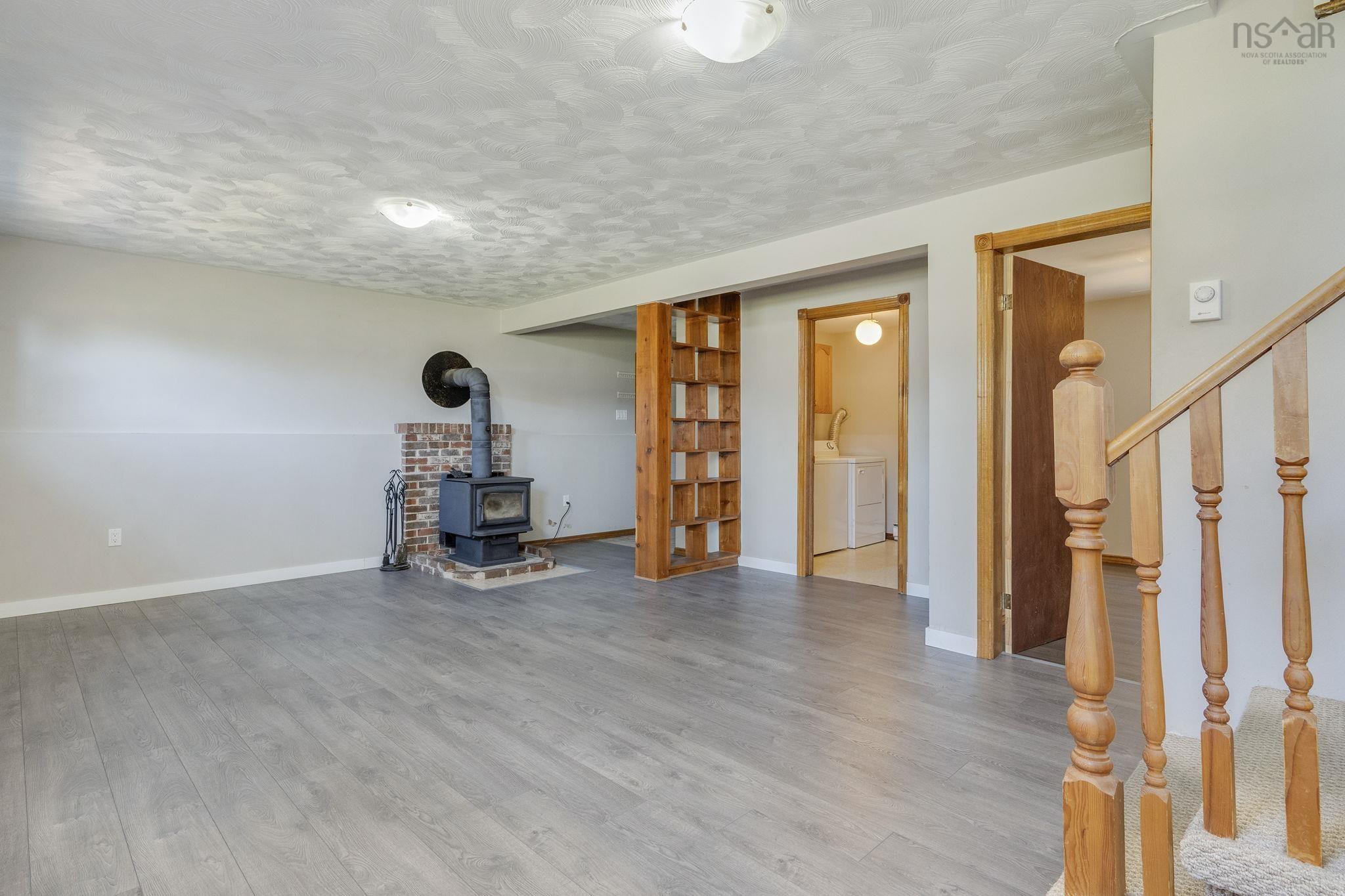 $385,000.00: 752 Balser Drive, Kingston