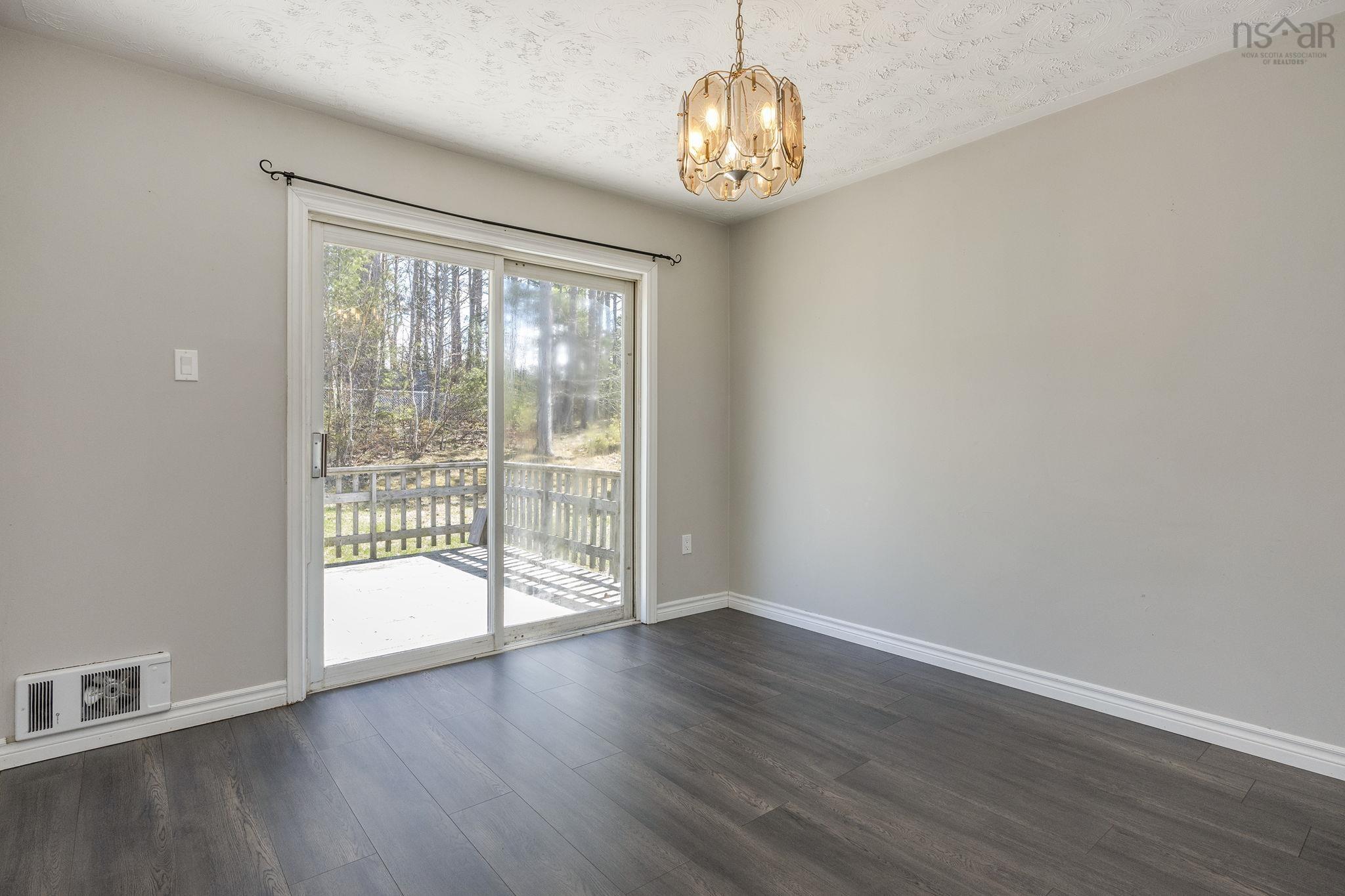 $375,000.00: 752 Balser Drive, Kingston