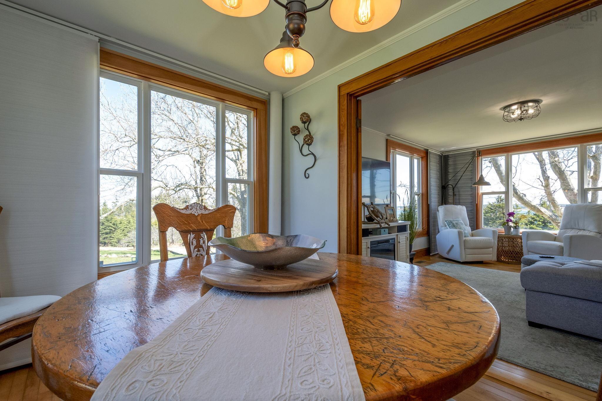 $568,000.00: 1772 304 Highway, Cape Forchu