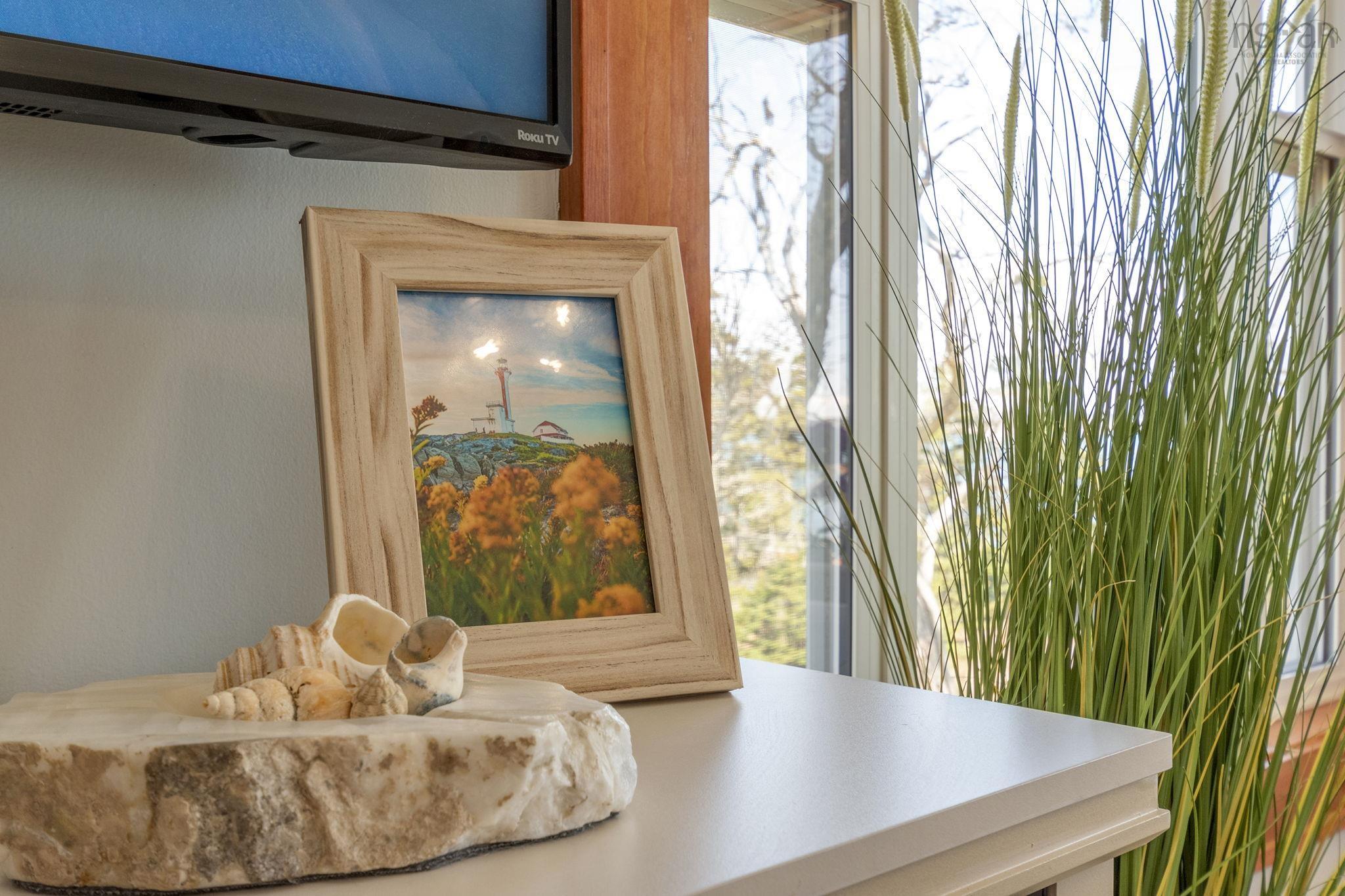 $568,000.00: 1772 304 Highway, Cape Forchu