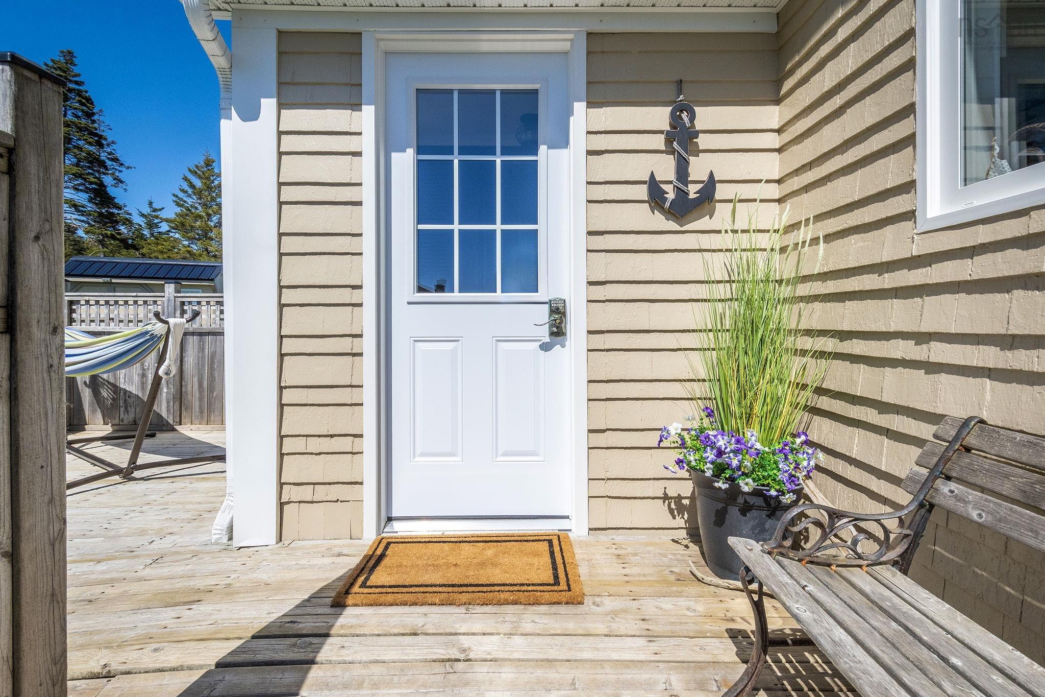 $568,000.00: 1772 304 Highway, Cape Forchu