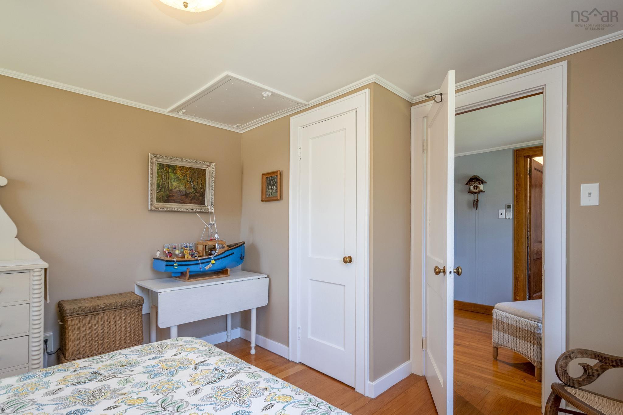 $568,000.00: 1772 304 Highway, Cape Forchu