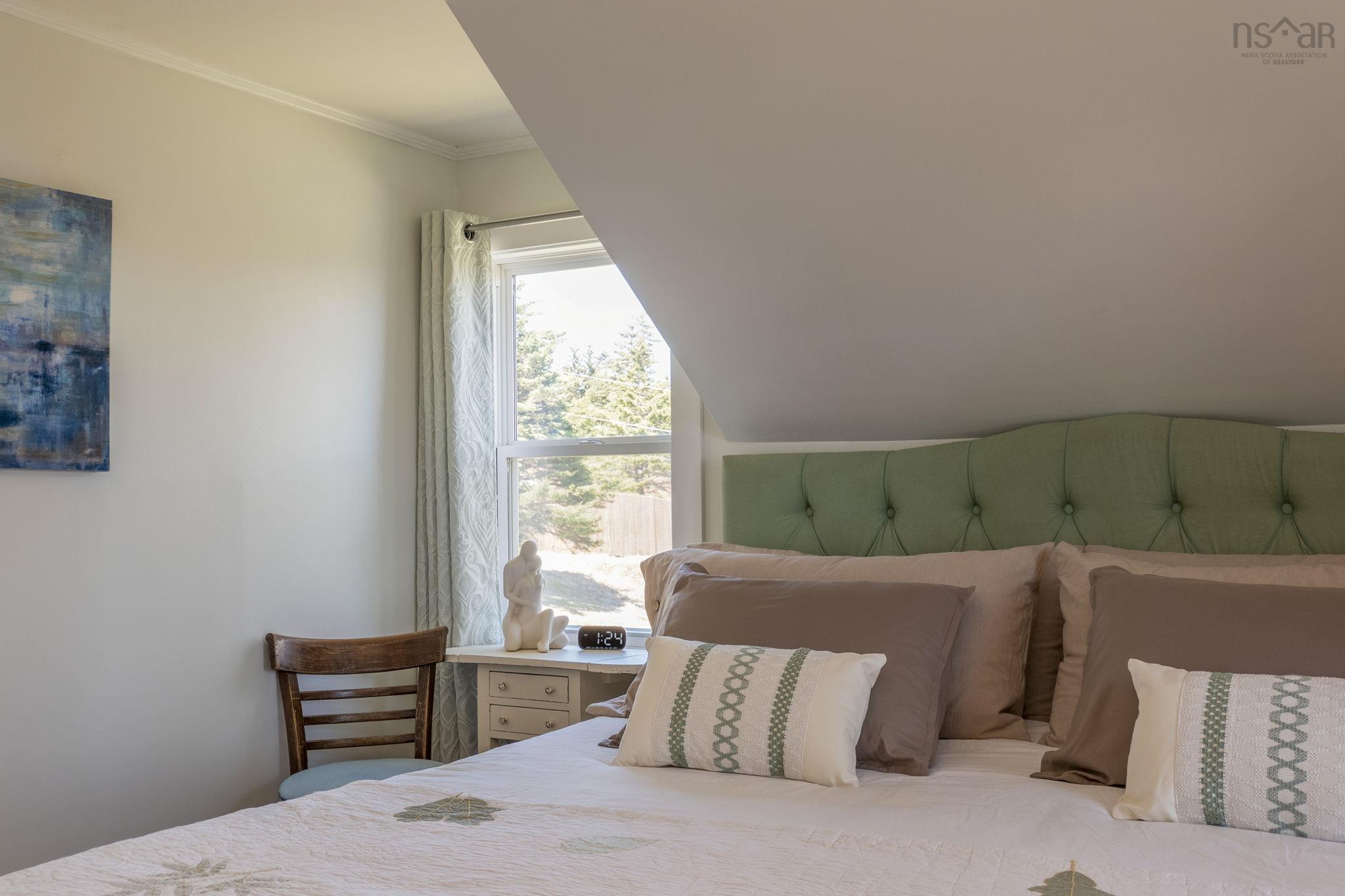 $568,000.00: 1772 304 Highway, Cape Forchu