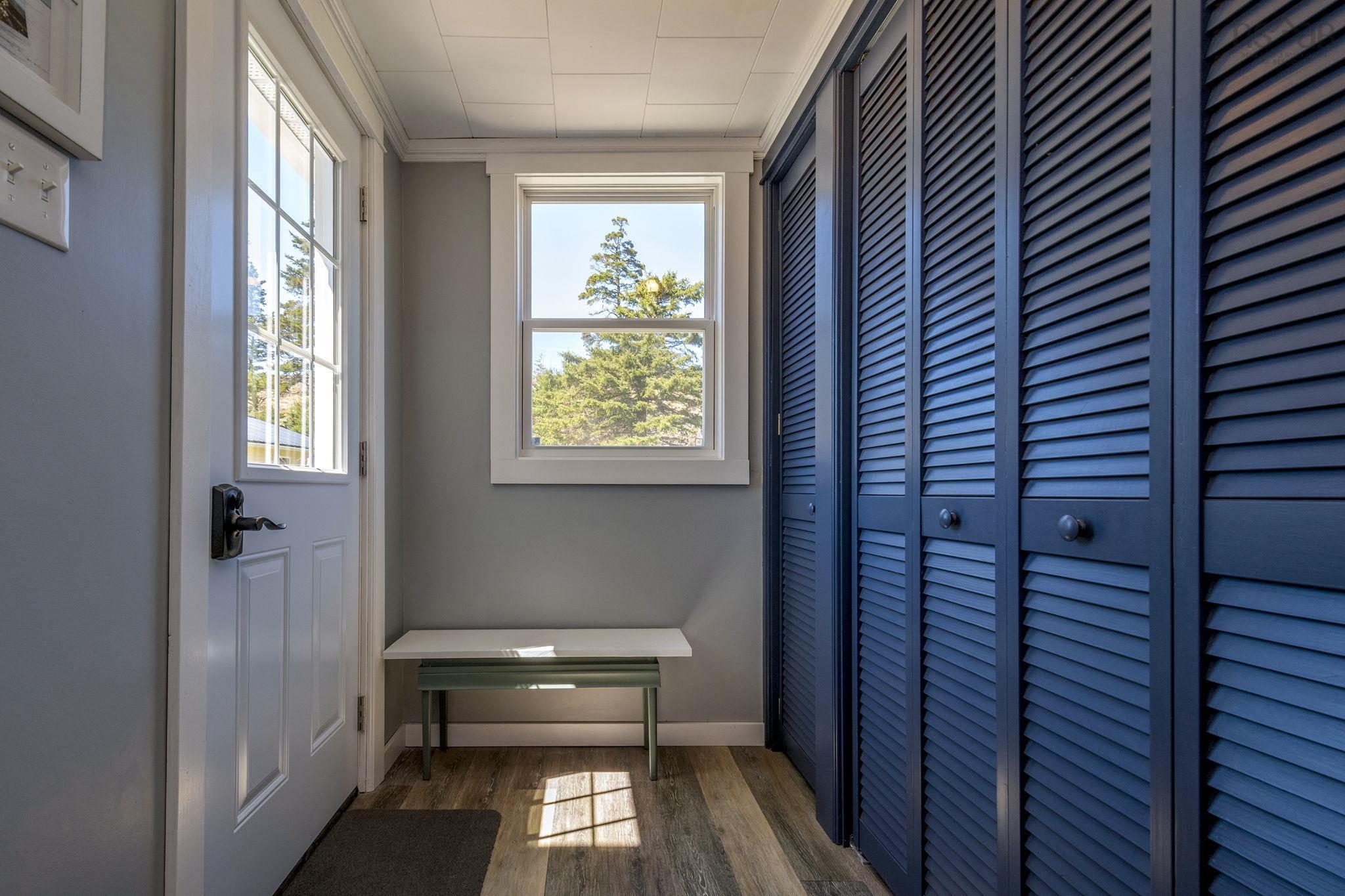 $568,000.00: 1772 304 Highway, Cape Forchu