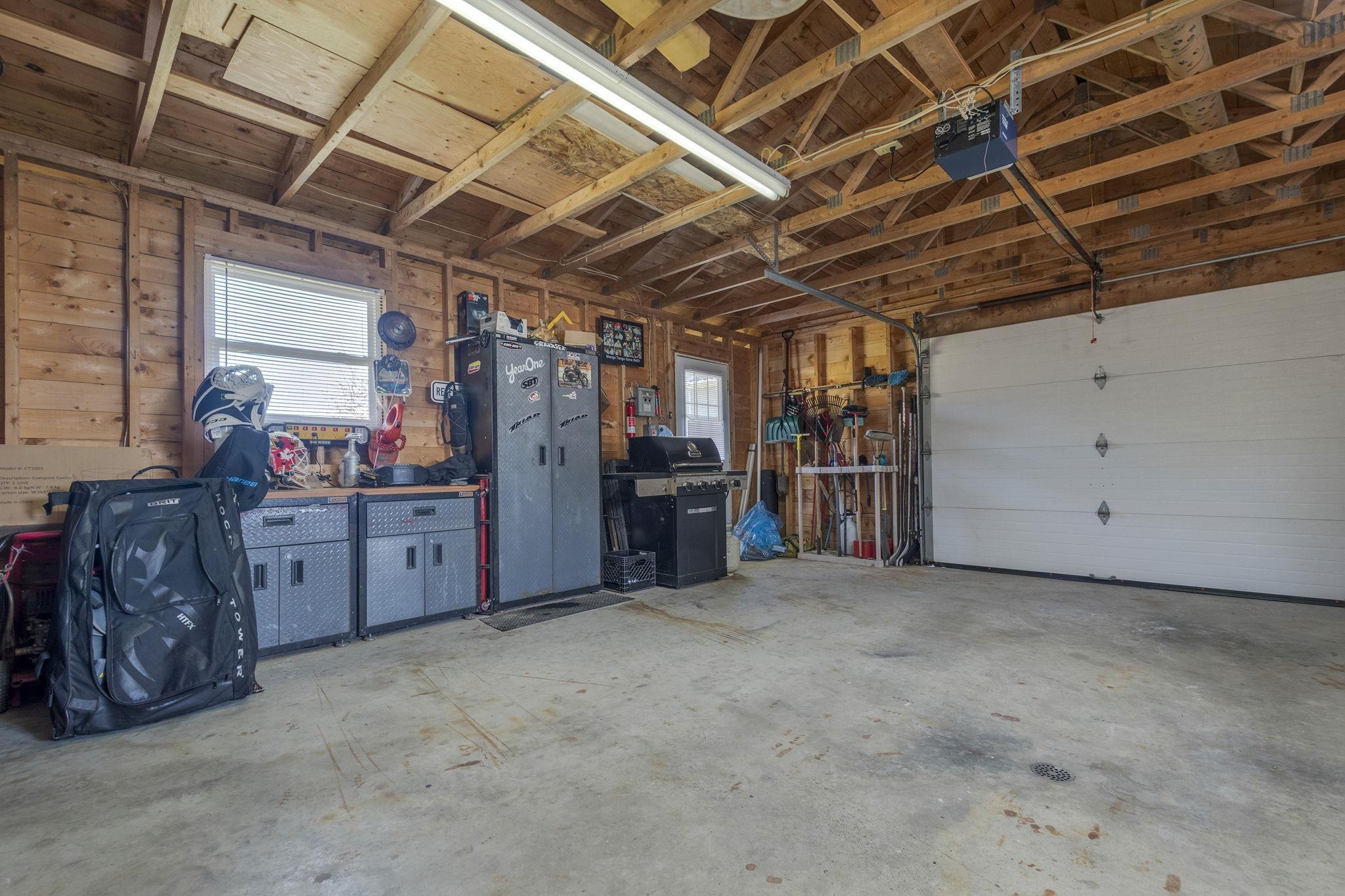 $568,000.00: 1772 304 Highway, Cape Forchu