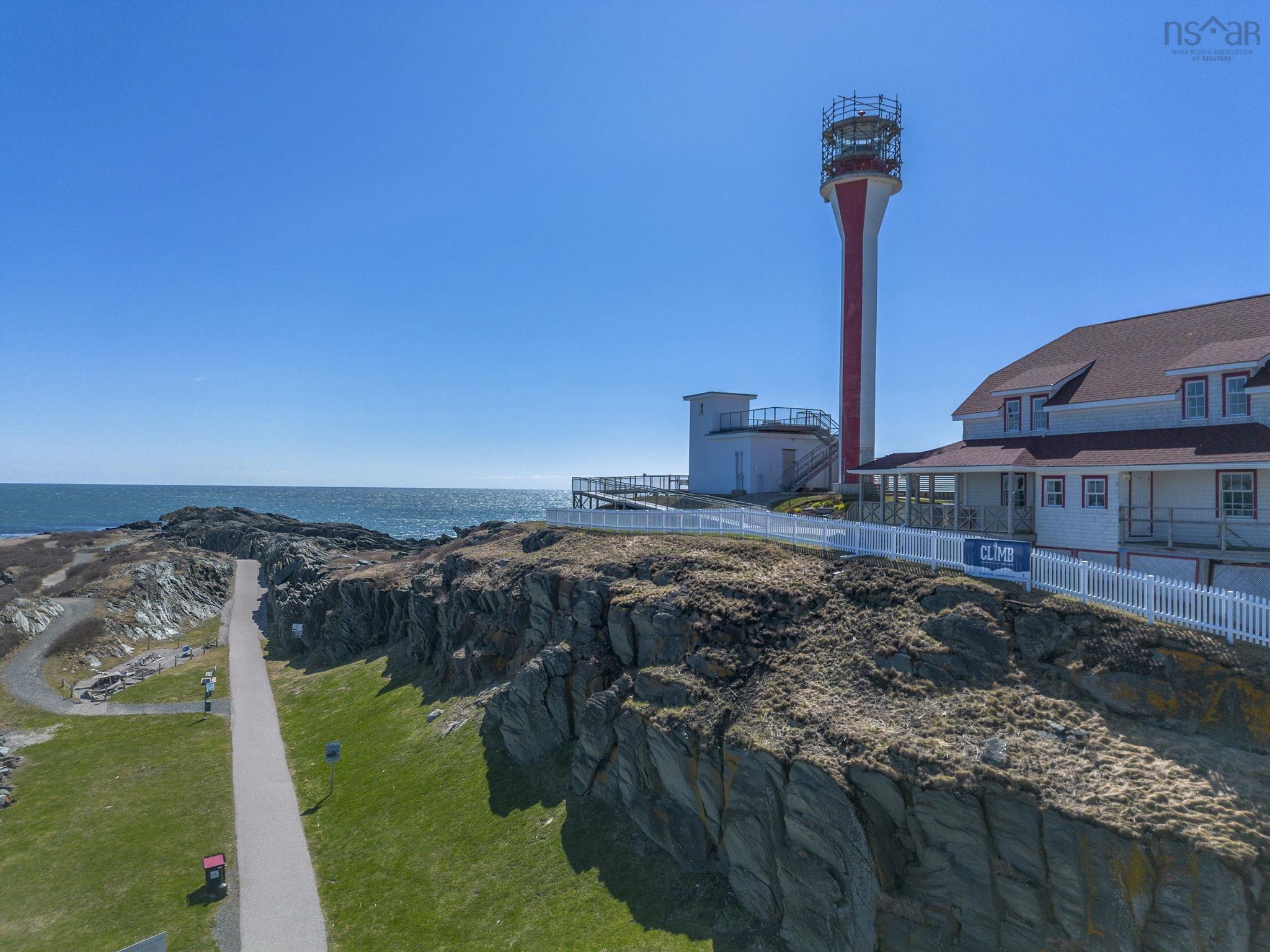 $568,000.00: 1772 304 Highway, Cape Forchu