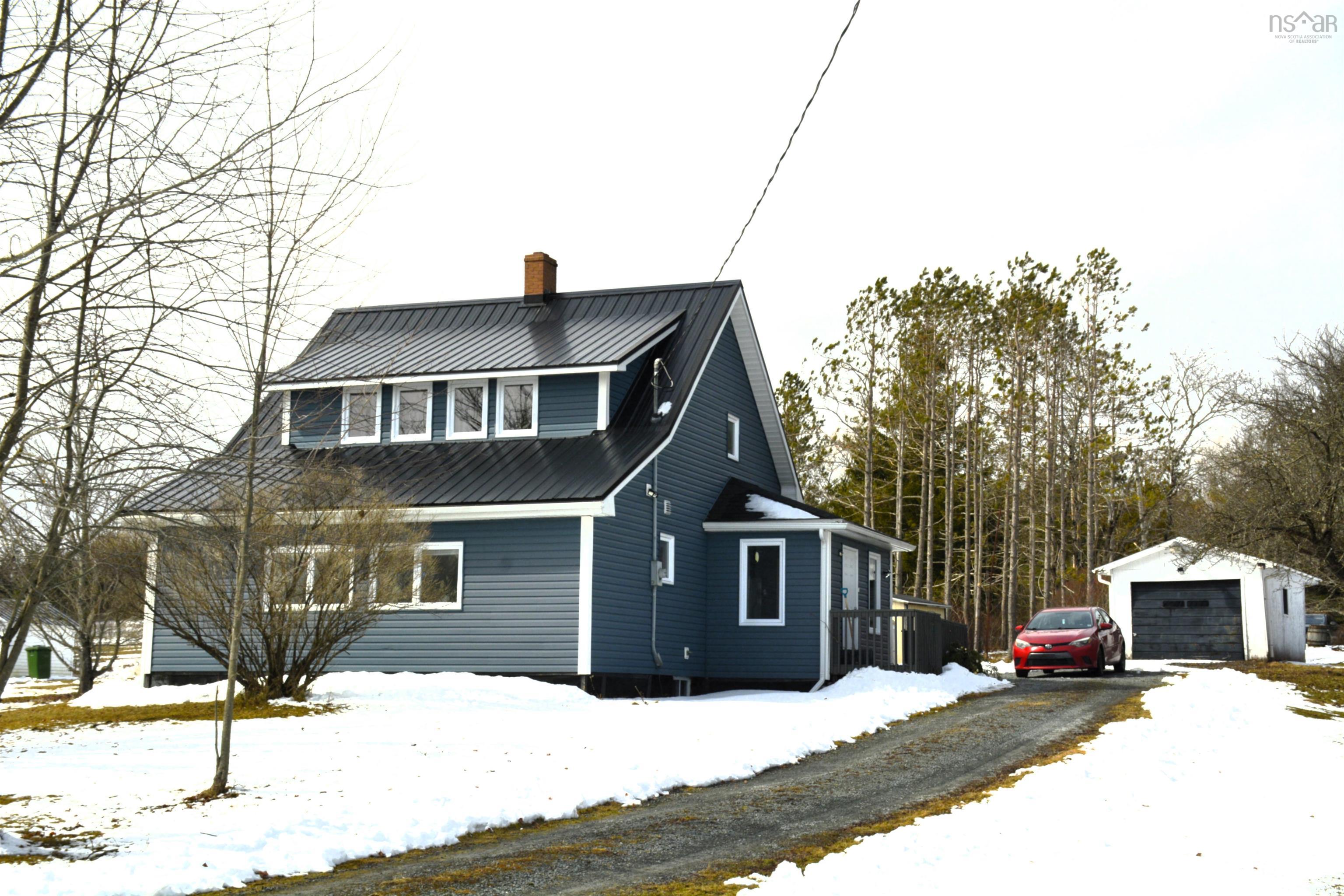 $359,900.00: 19 Highway 336, Upper Musquodoboit