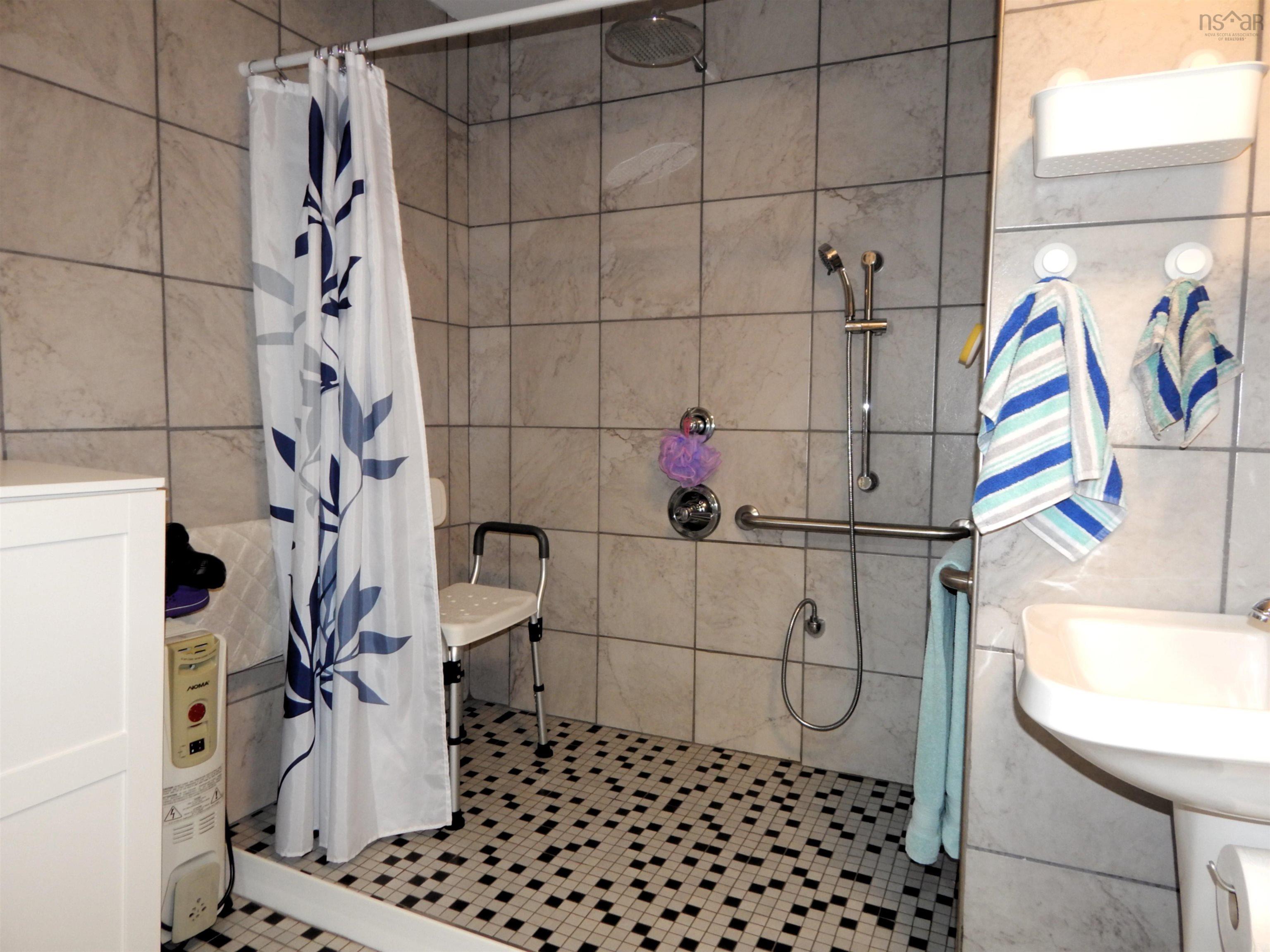 $359,900.00: 19 Highway 336, Upper Musquodoboit