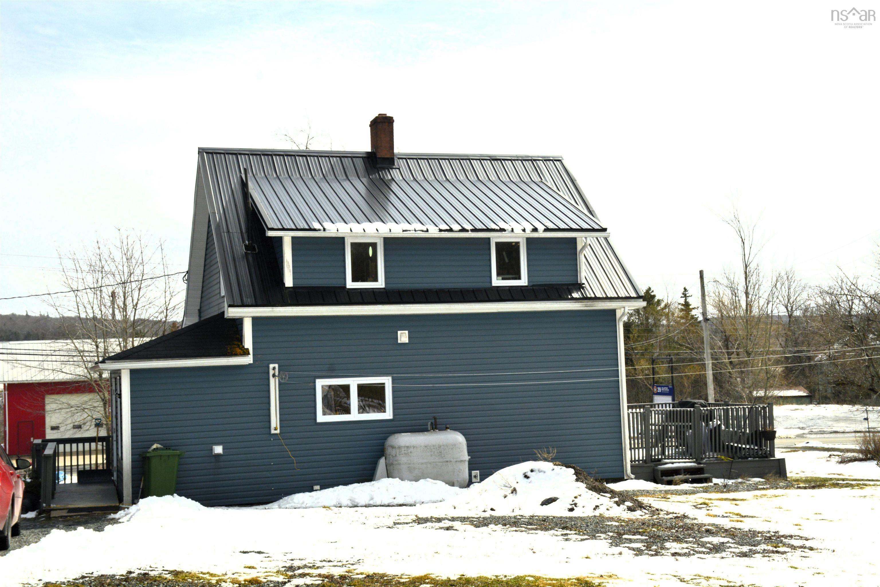 $359,900.00: 19 Highway 336, Upper Musquodoboit