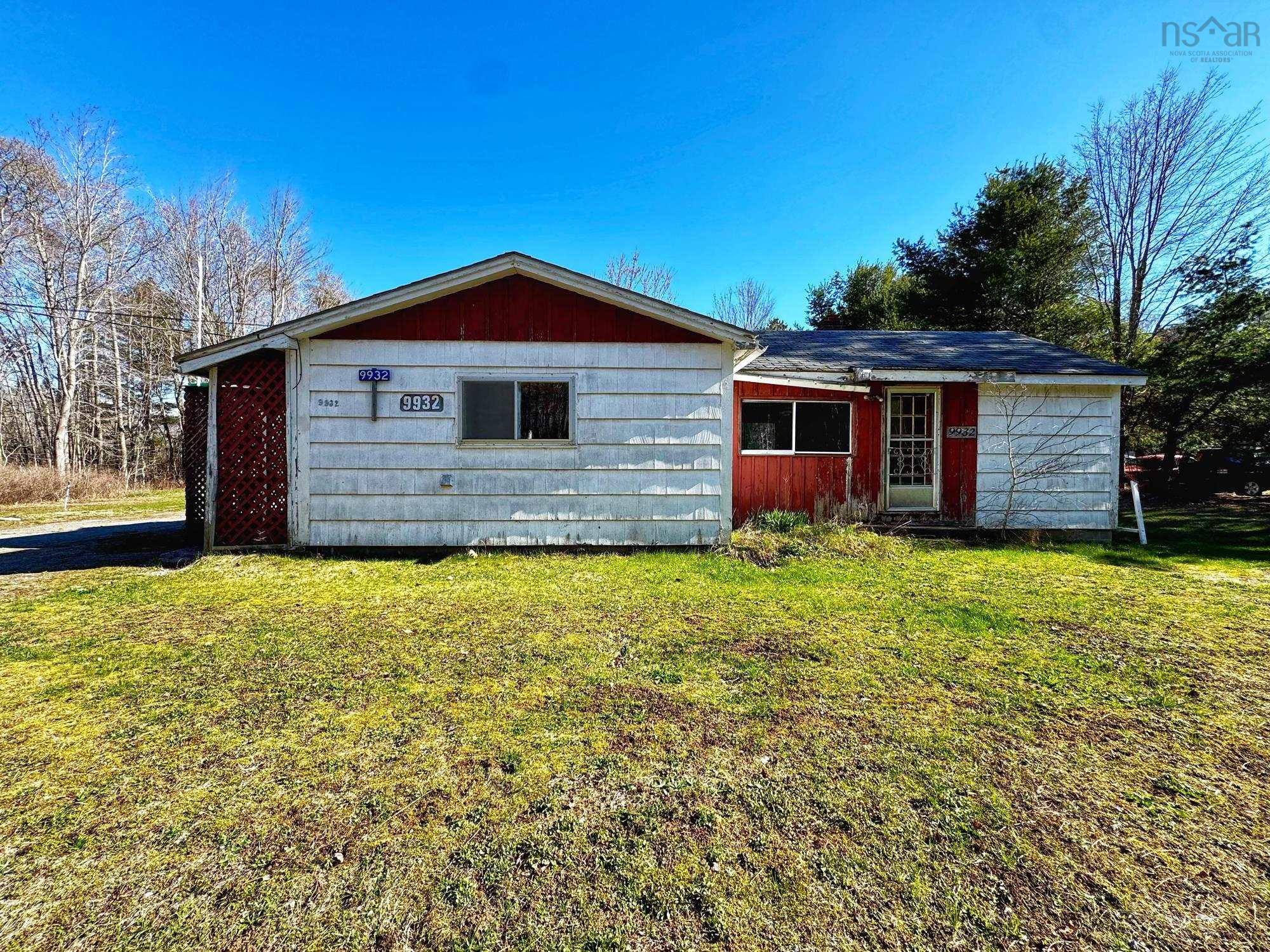 $184,900.00: 9932 Highway 201, South Farmington