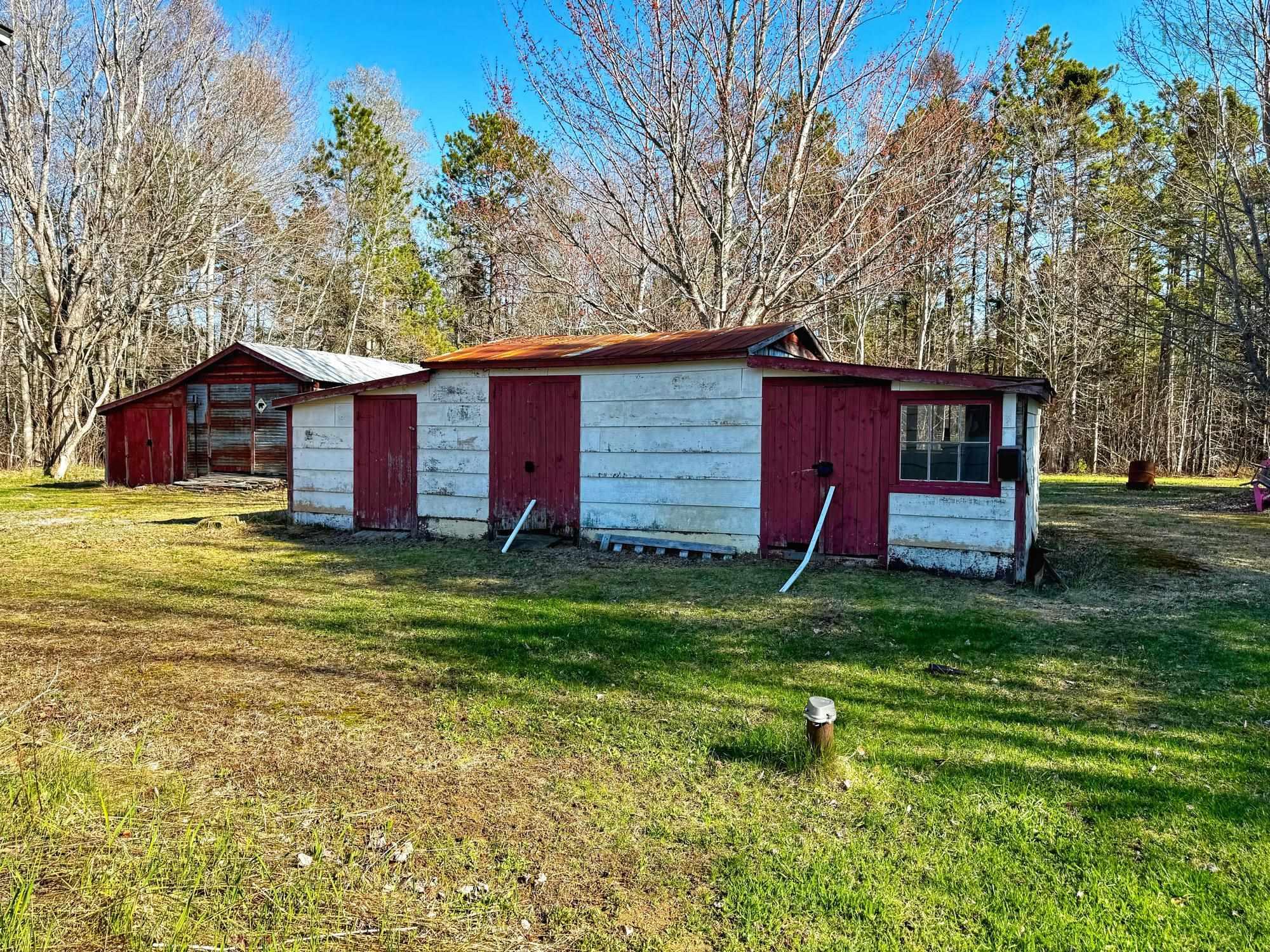 $184,900.00: 9932 Highway 201, South Farmington