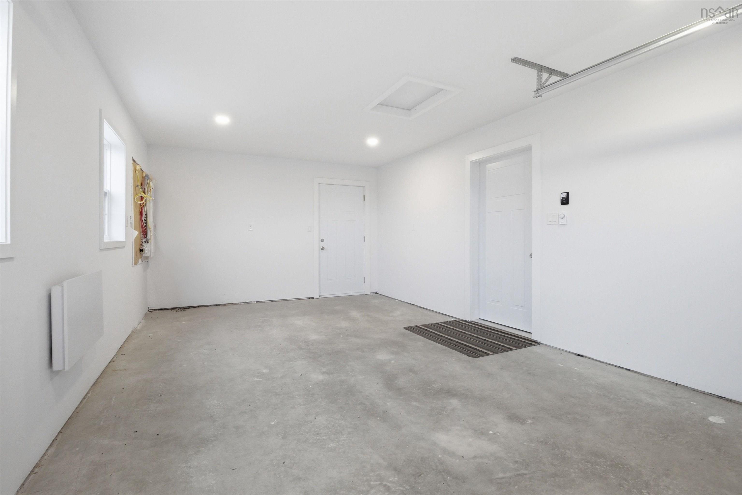 $423,900.00: 7 Lions Club Road, Fox Point