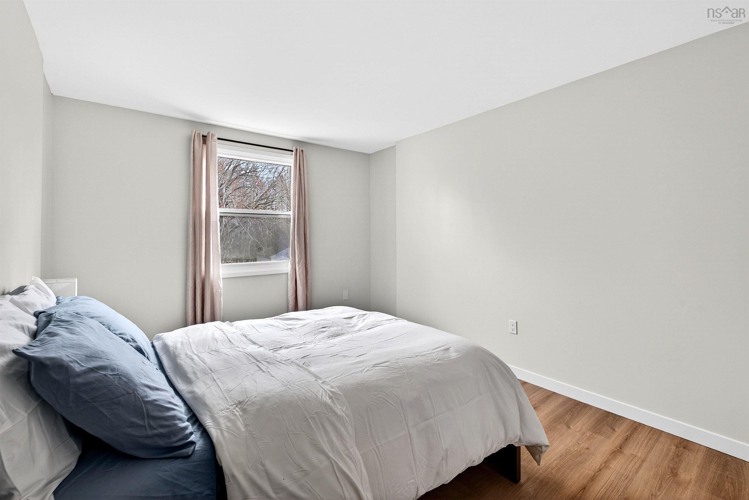 $425,000.00: 31 Circassion Drive, Cole Harbour