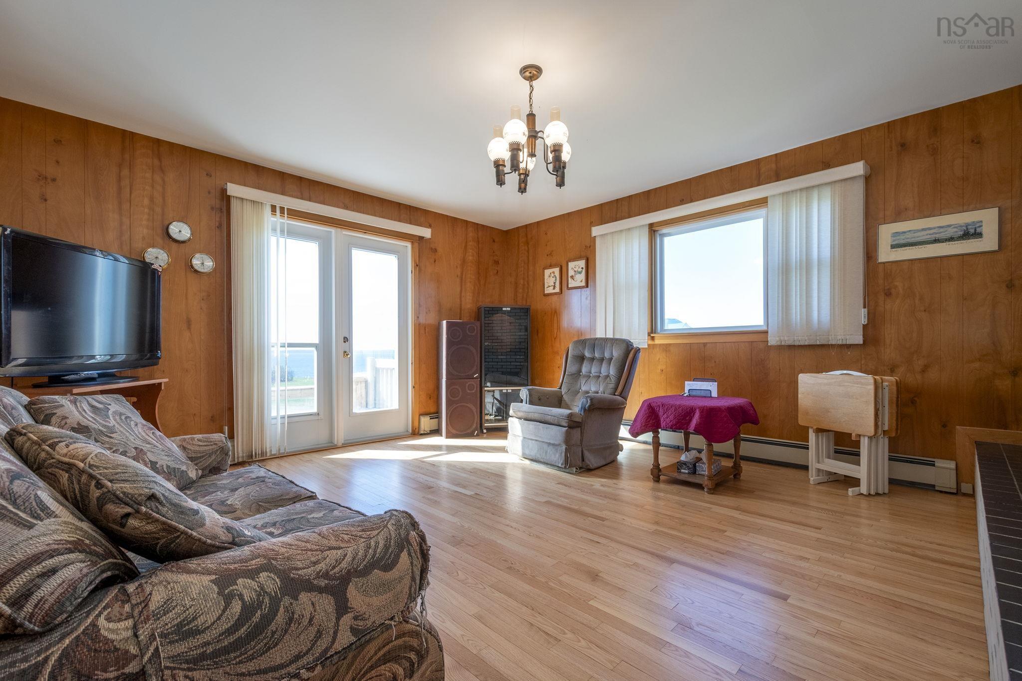 $399,000.00: 777 1 Highway, Comeauville