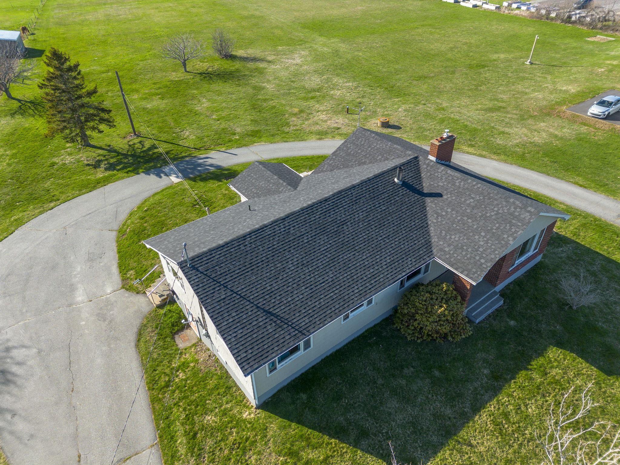 $399,000.00: 777 1 Highway, Comeauville