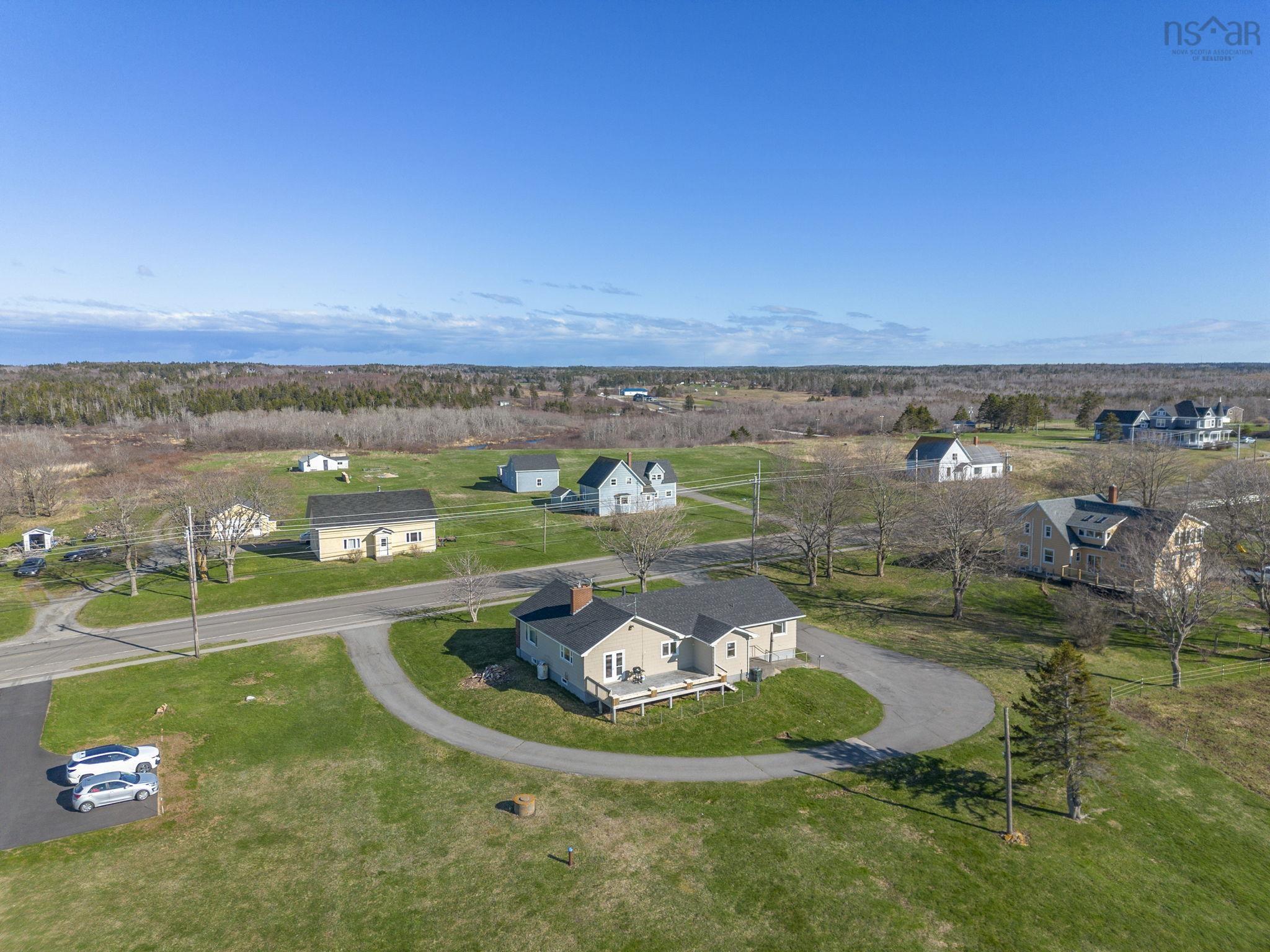 $399,000.00: 777 1 Highway, Comeauville