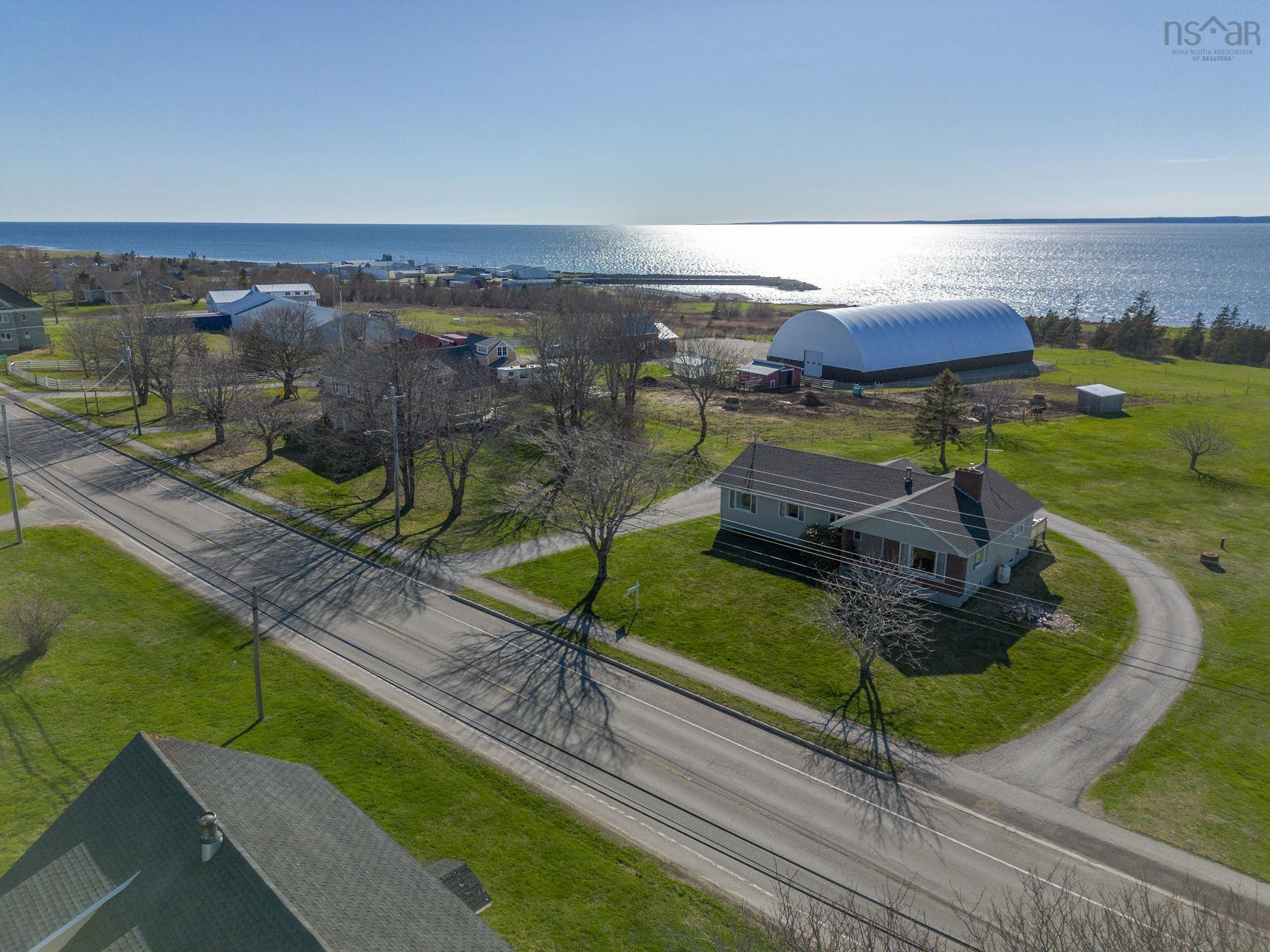 $399,000.00: 777 1 Highway, Comeauville