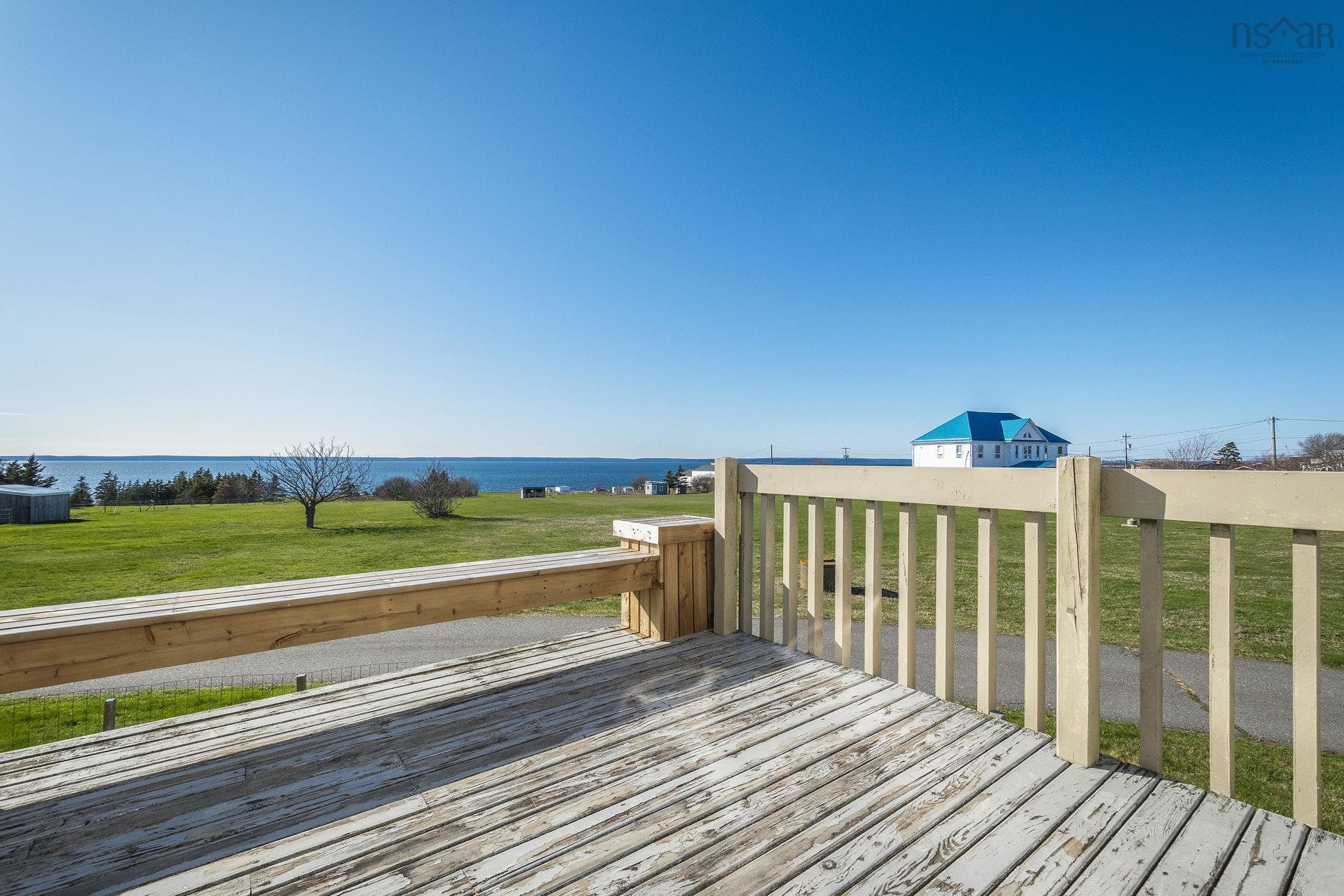 $399,000.00: 777 1 Highway, Comeauville