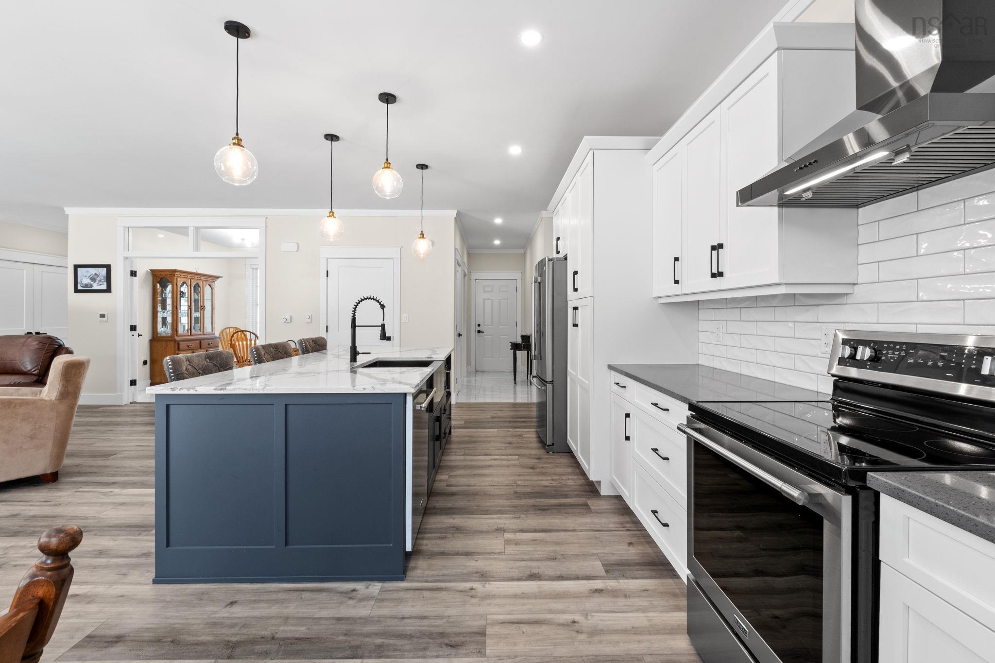 $649,000.00: 139 Belle Drive, Meadowvale