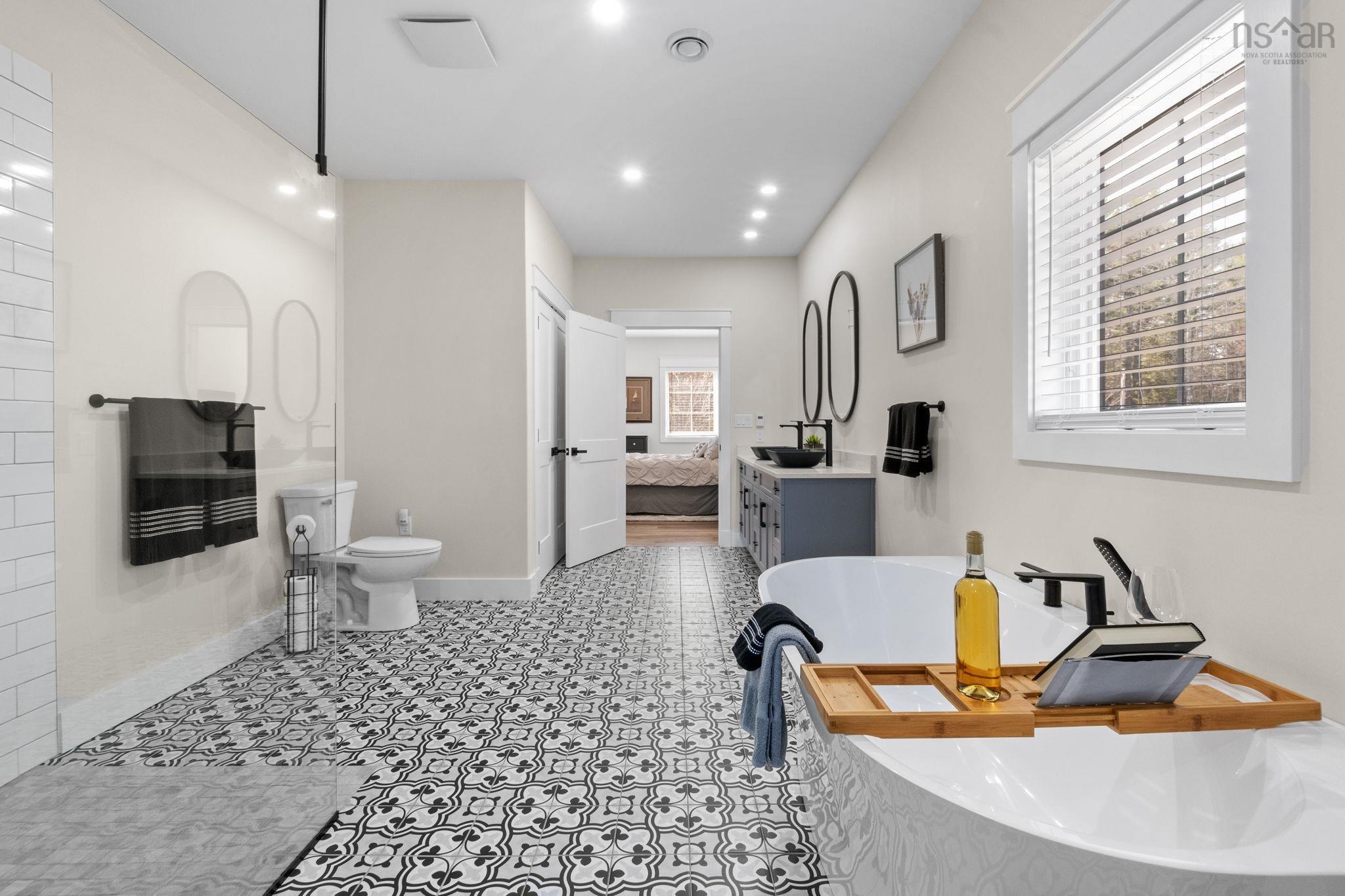 $649,000.00: 139 Belle Drive, Meadowvale