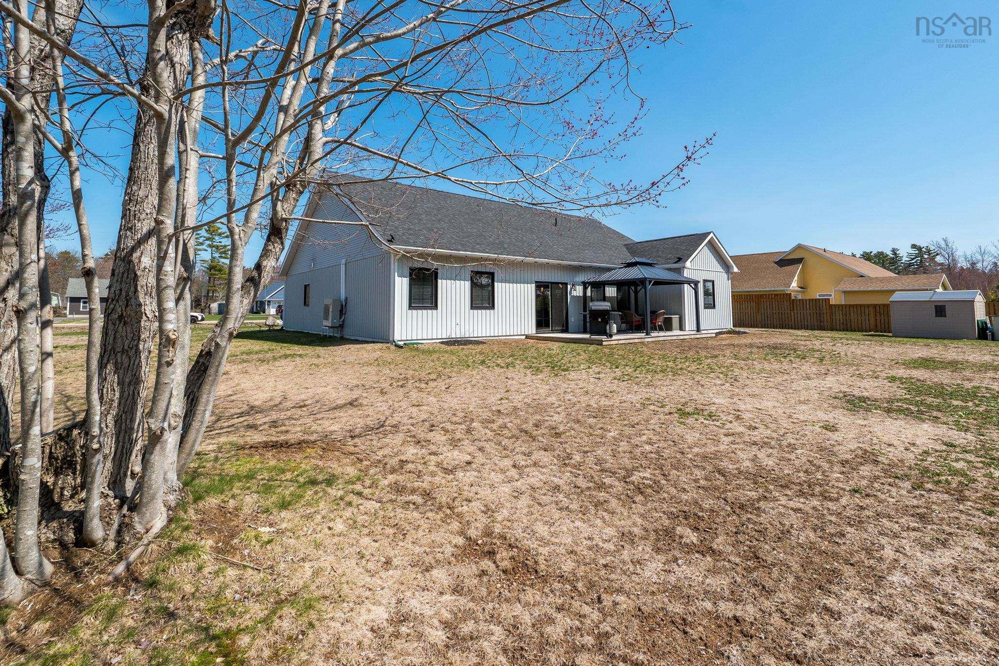 $649,000.00: 139 Belle Drive, Meadowvale