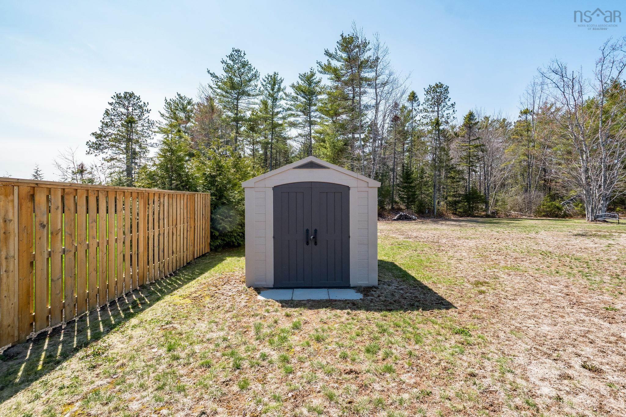 $649,000.00: 139 Belle Drive, Meadowvale