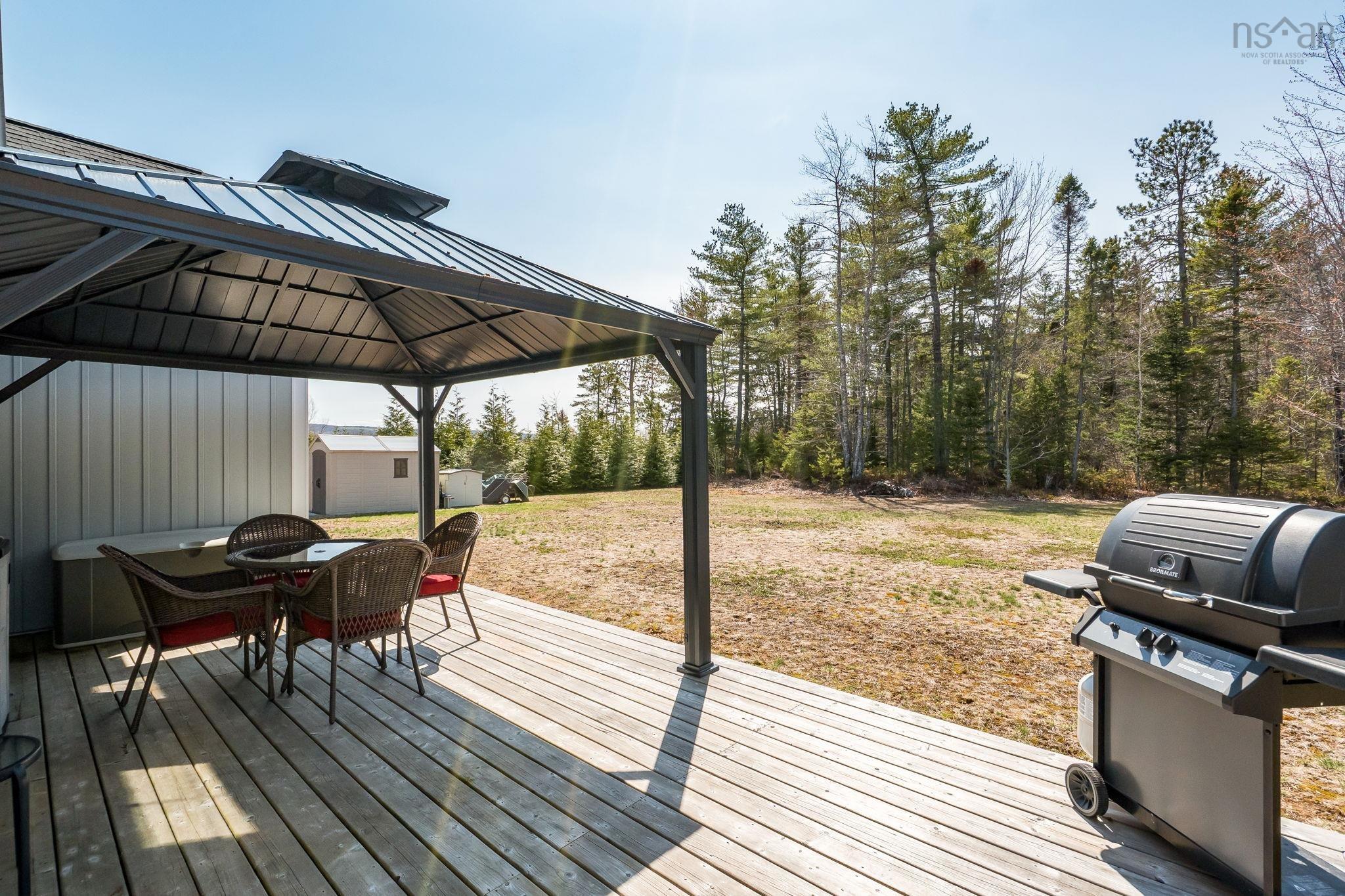 $649,000.00: 139 Belle Drive, Meadowvale