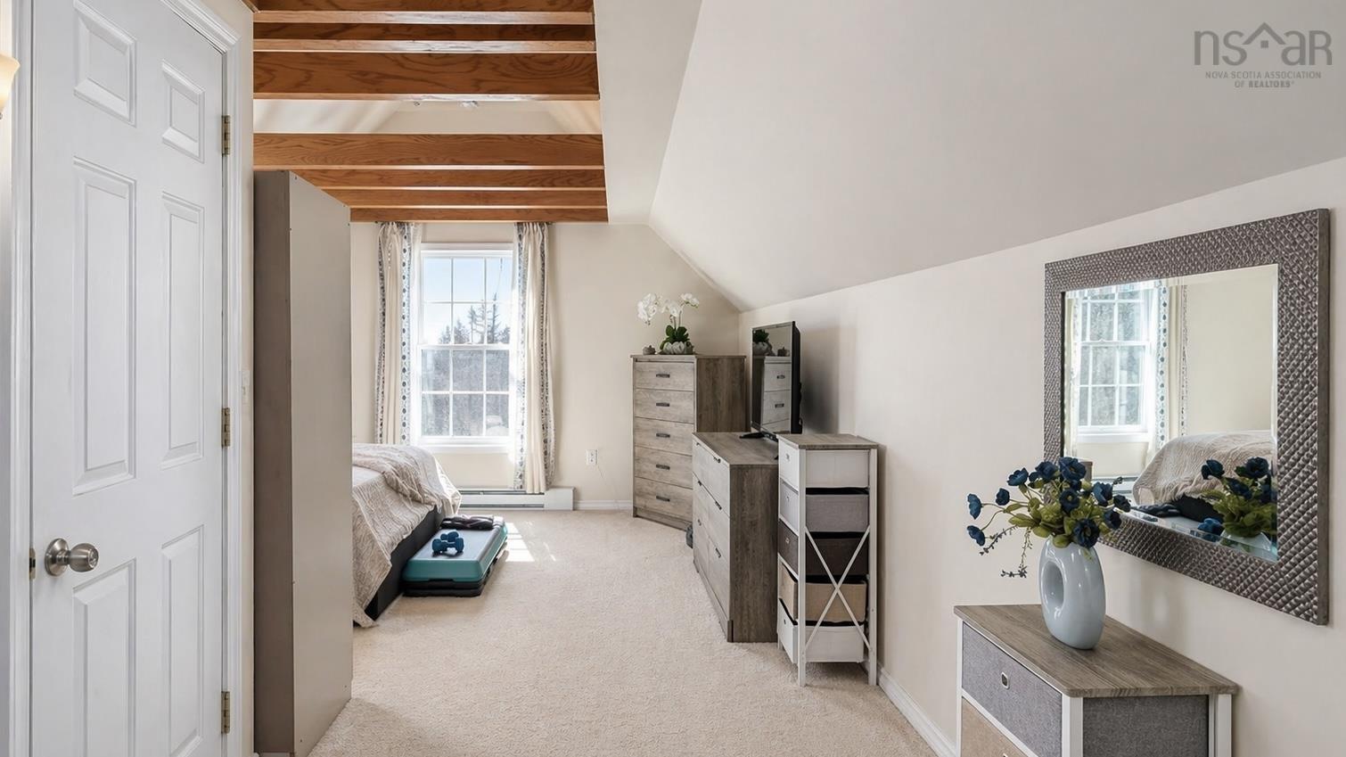 $464,900.00: 5 Osoogoone Lane, Clam Bay