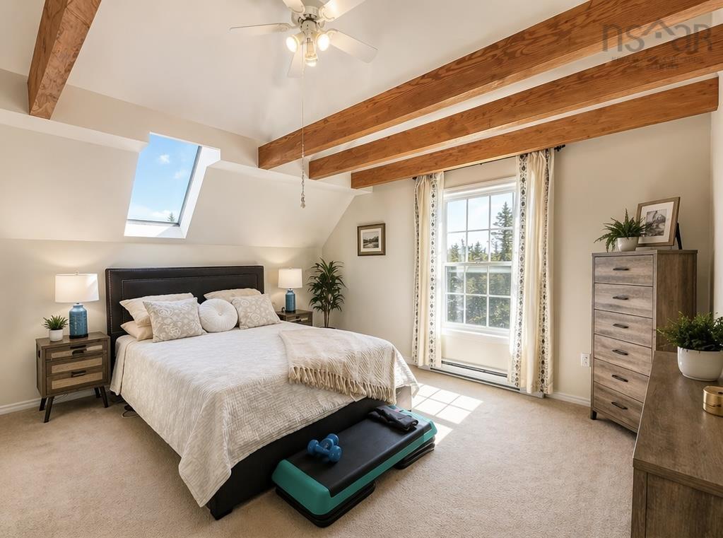 $464,900.00: 5 Osoogoone Lane, Clam Bay