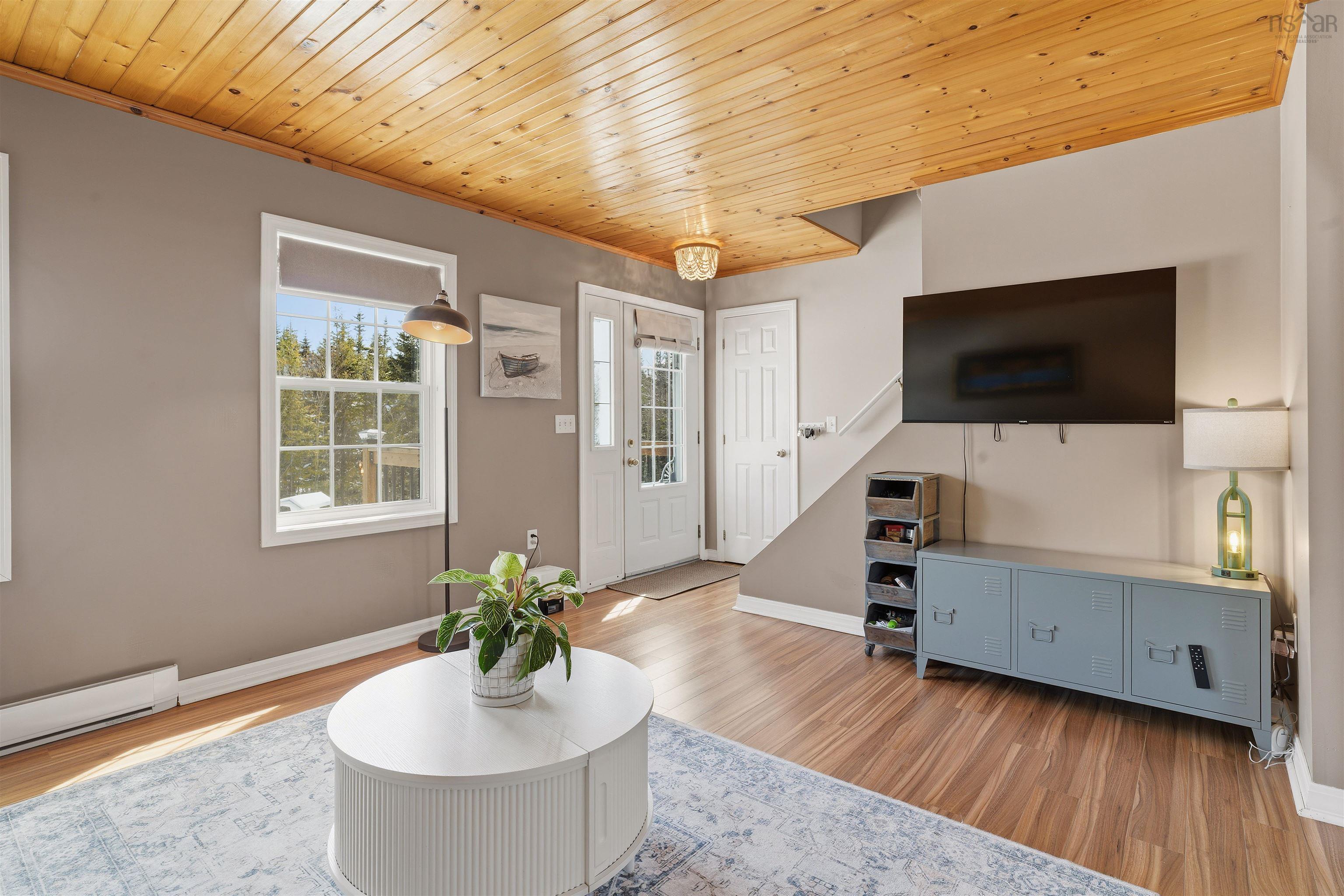 $464,900.00: 5 Osoogoone Lane, Clam Bay