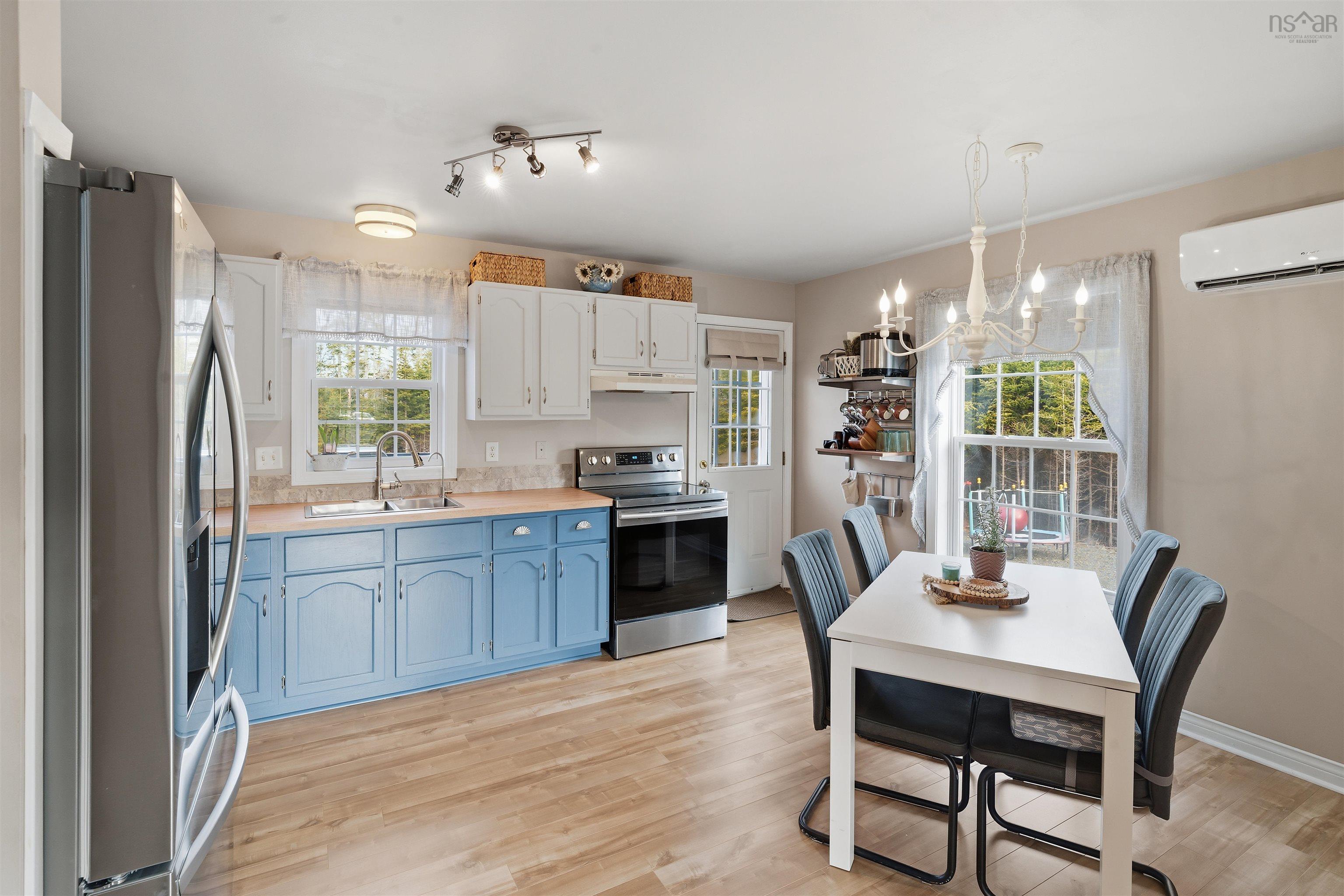 $464,900.00: 5 Osoogoone Lane, Clam Bay