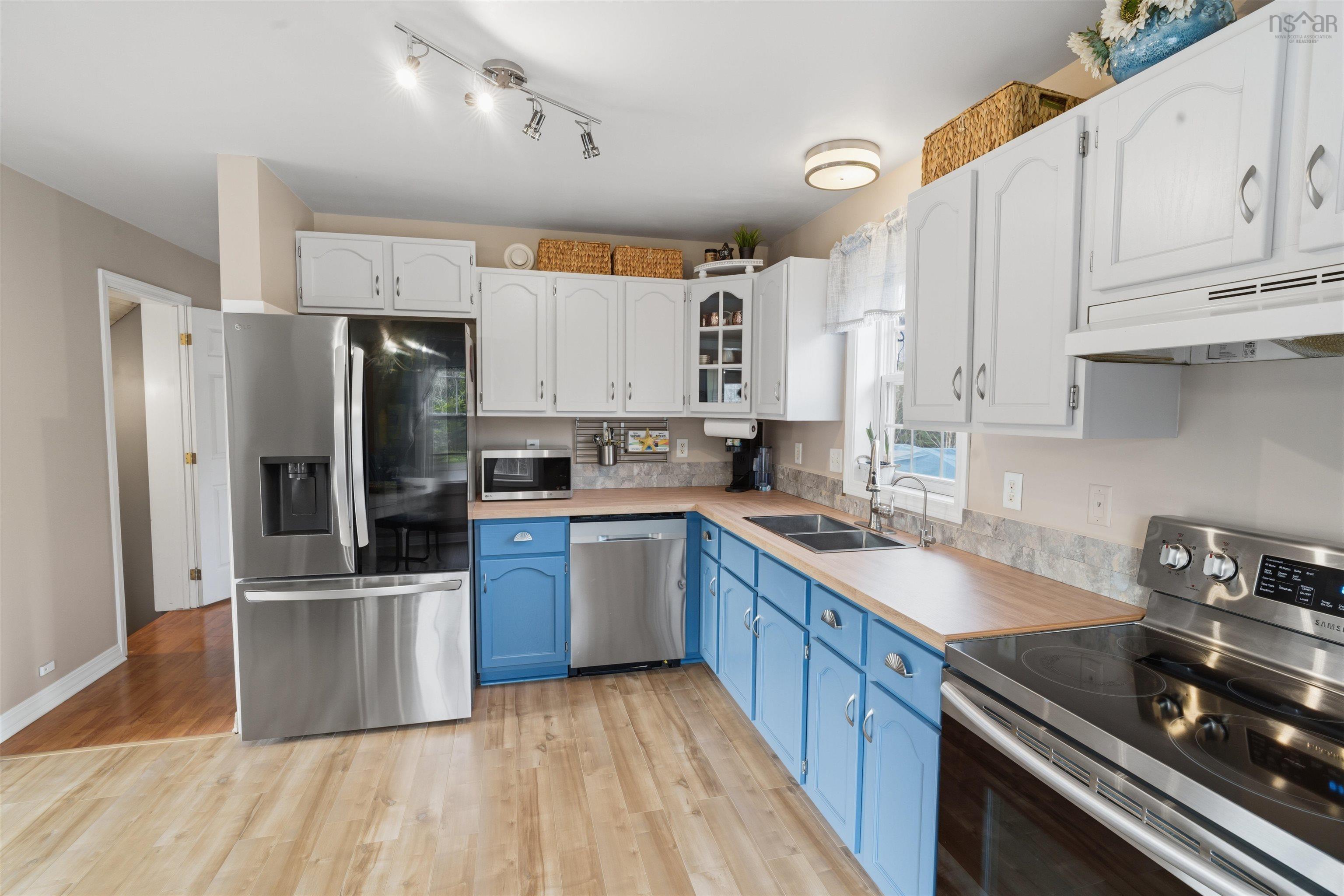 $464,900.00: 5 Osoogoone Lane, Clam Bay