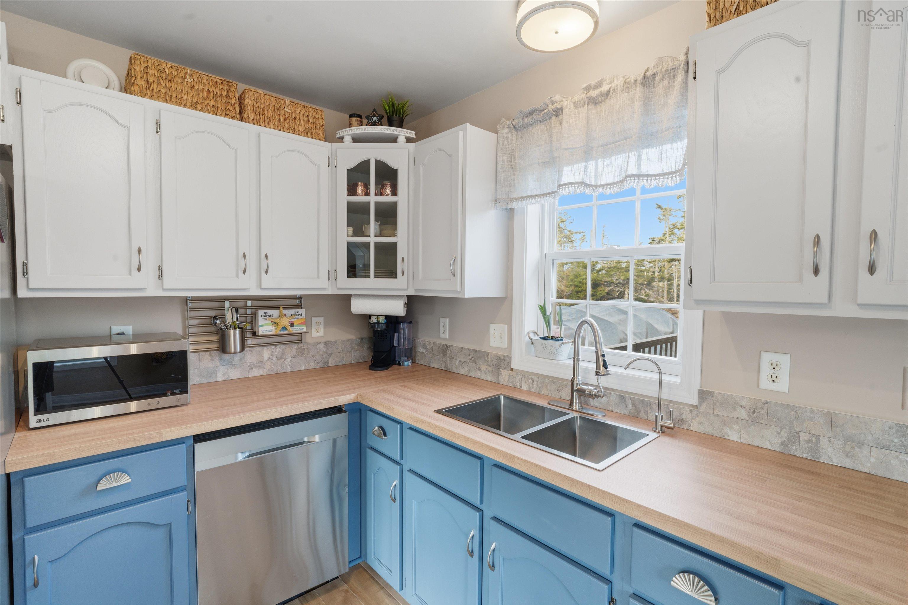 $464,900.00: 5 Osoogoone Lane, Clam Bay