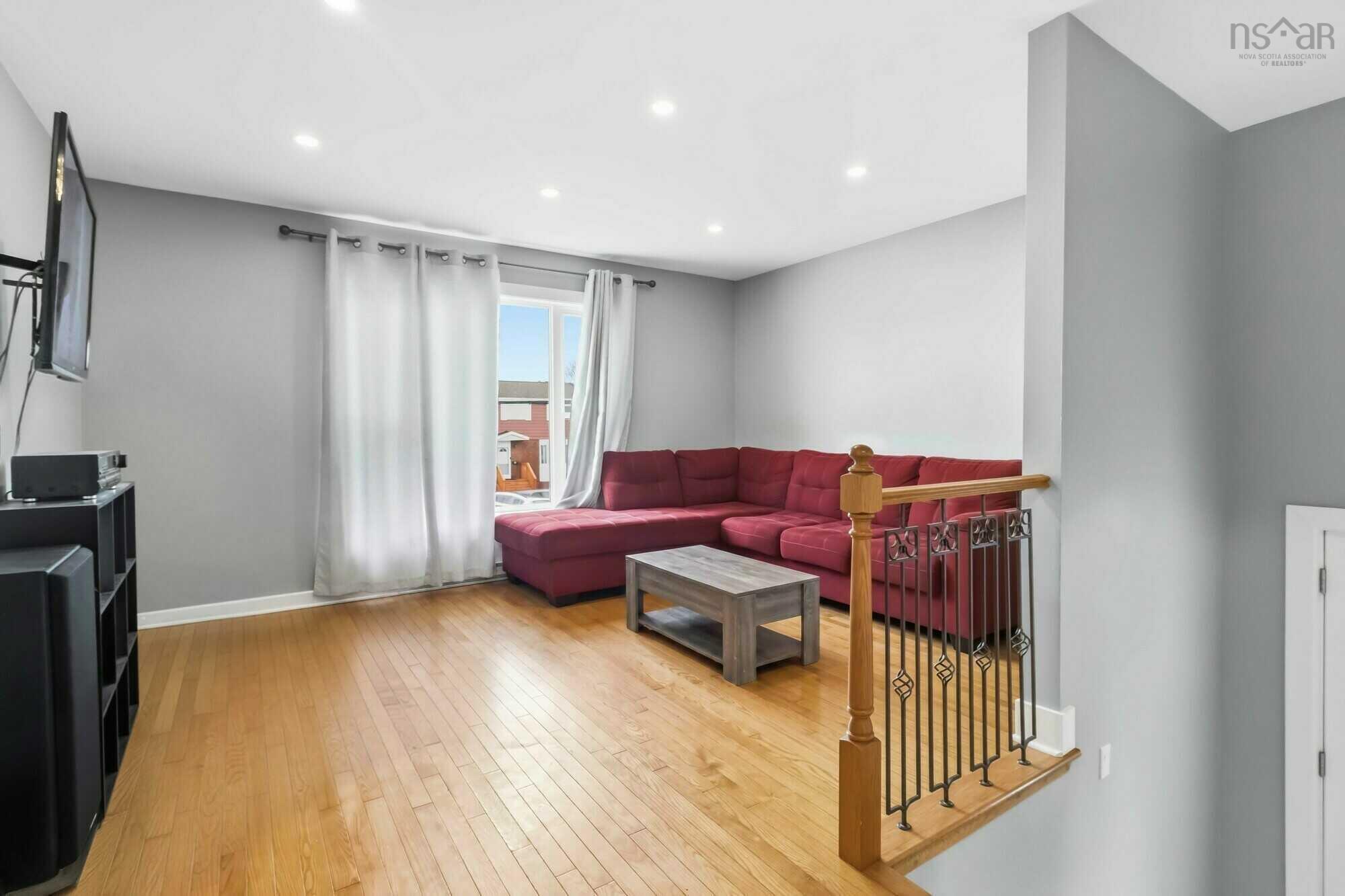 $499,900.00: 52 Shrewsbury Road, Dartmouth