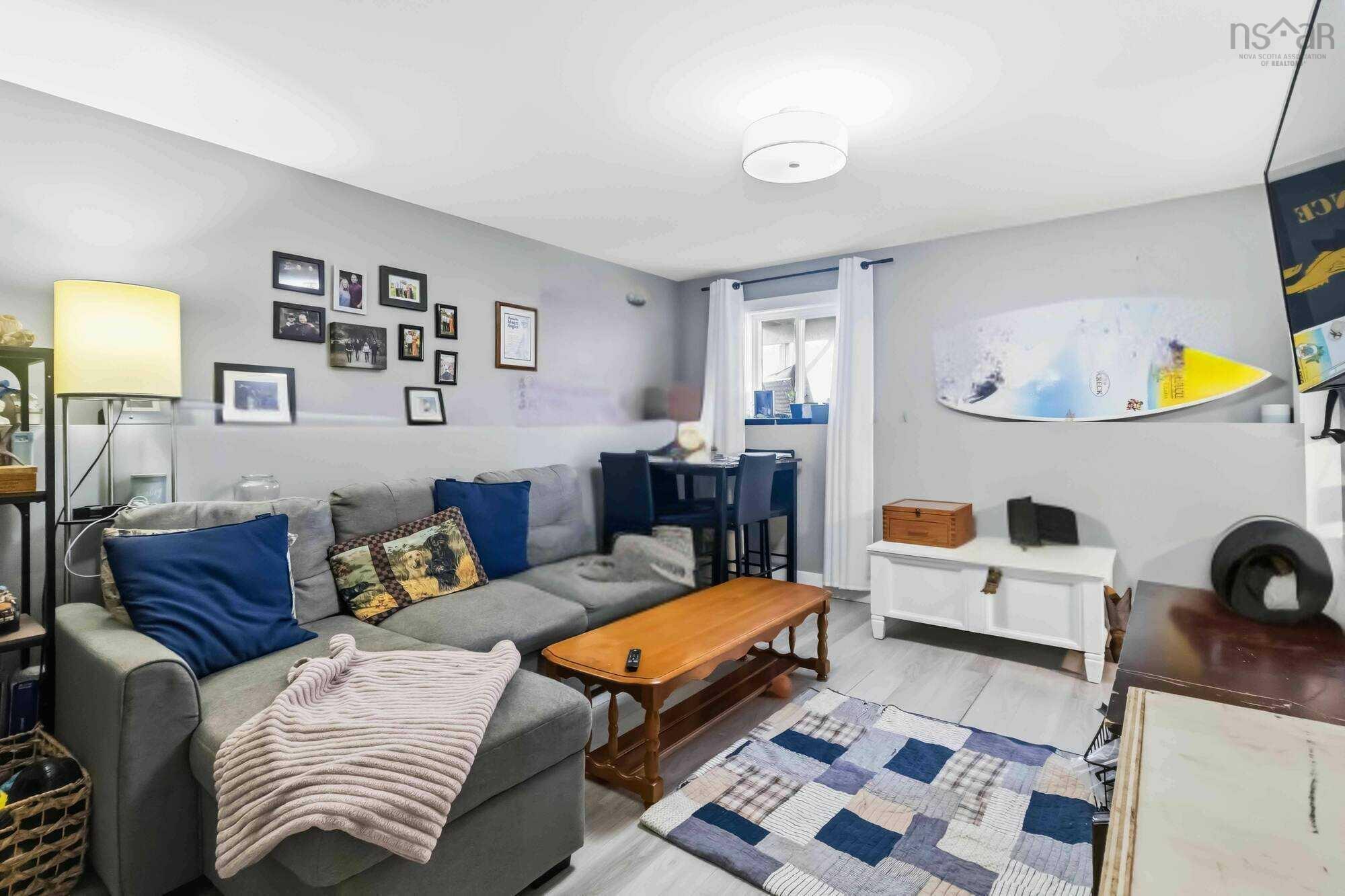 $499,900.00: 52 Shrewsbury Road, Dartmouth