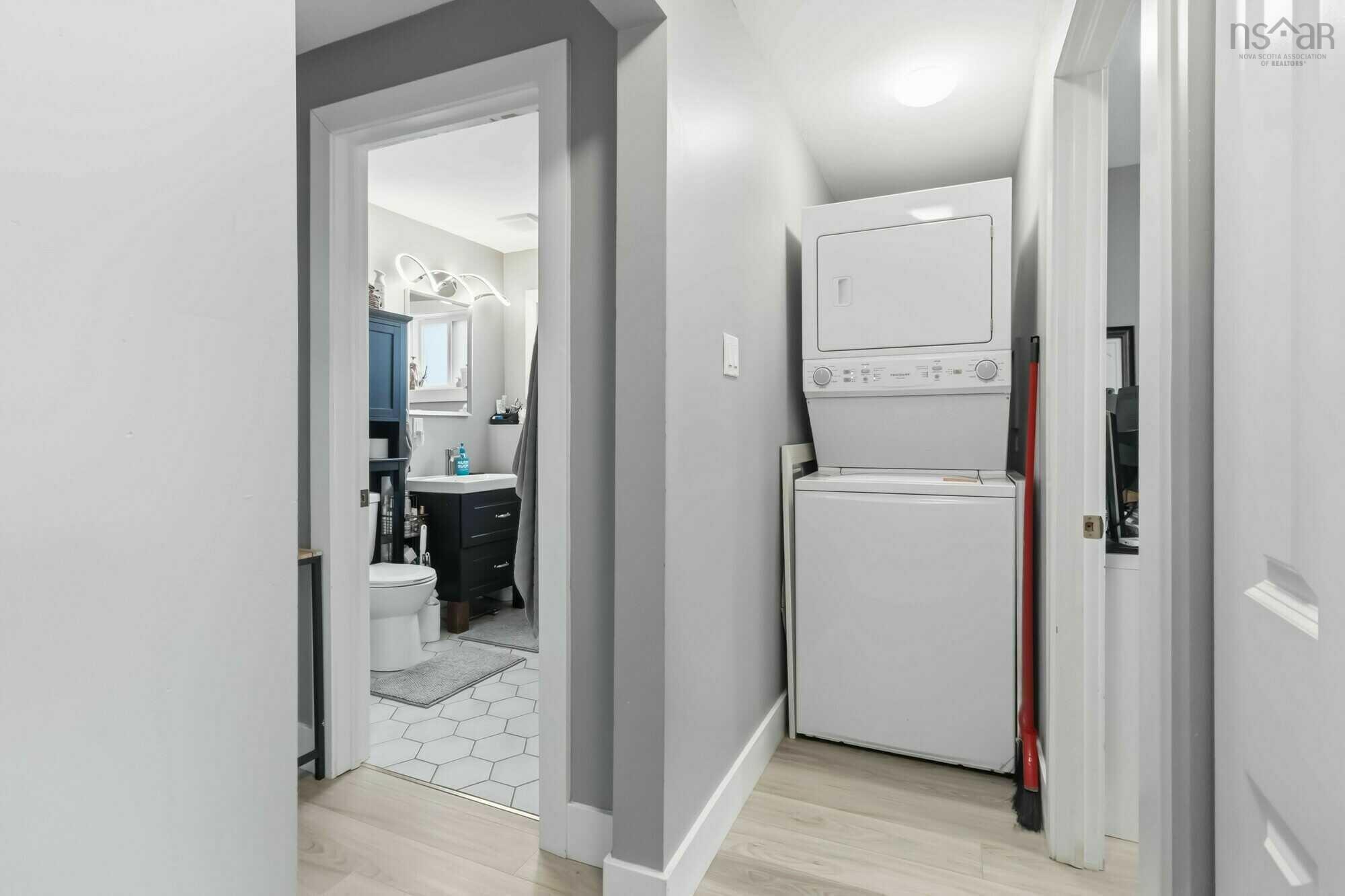 $499,900.00: 52 Shrewsbury Road, Dartmouth