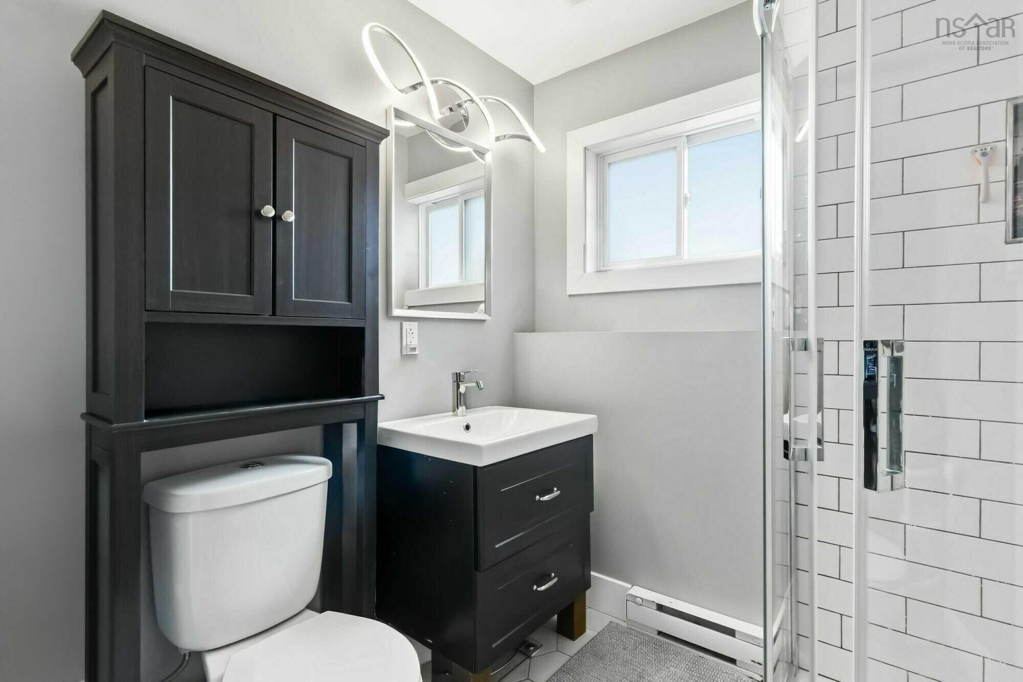 $499,900.00: 52 Shrewsbury Road, Dartmouth