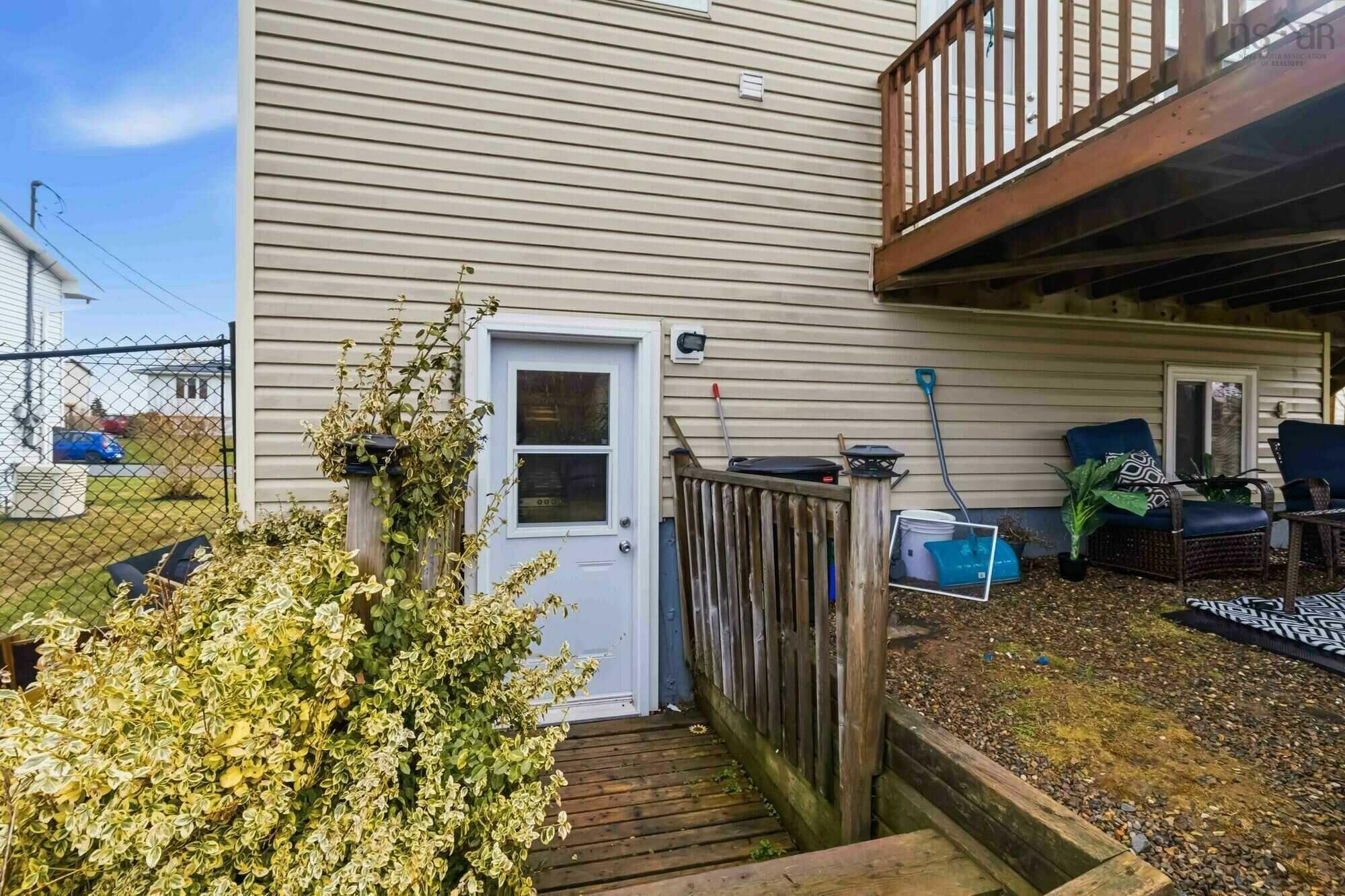 $499,900.00: 52 Shrewsbury Road, Dartmouth