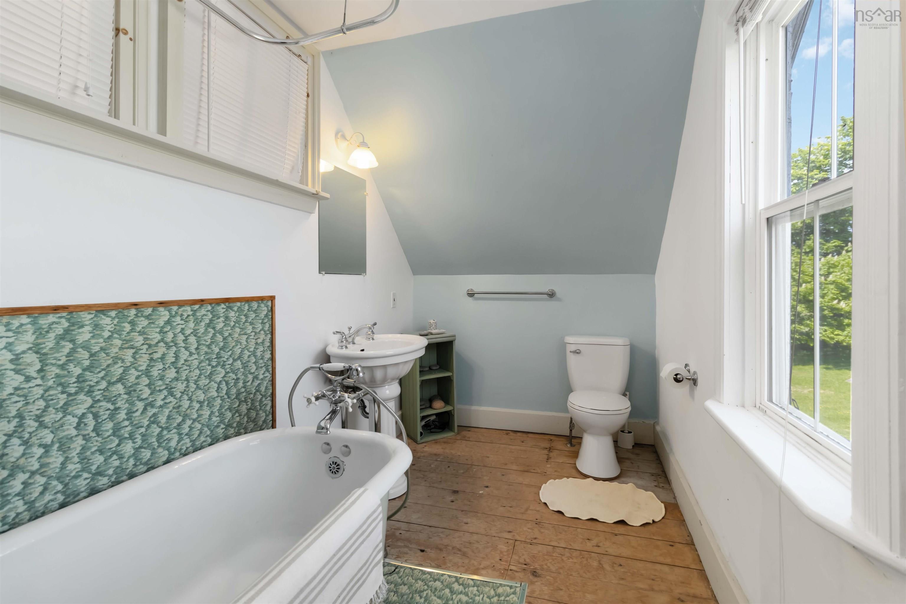 $789,000.00: 1621 Eastern Shore Road, West Berlin