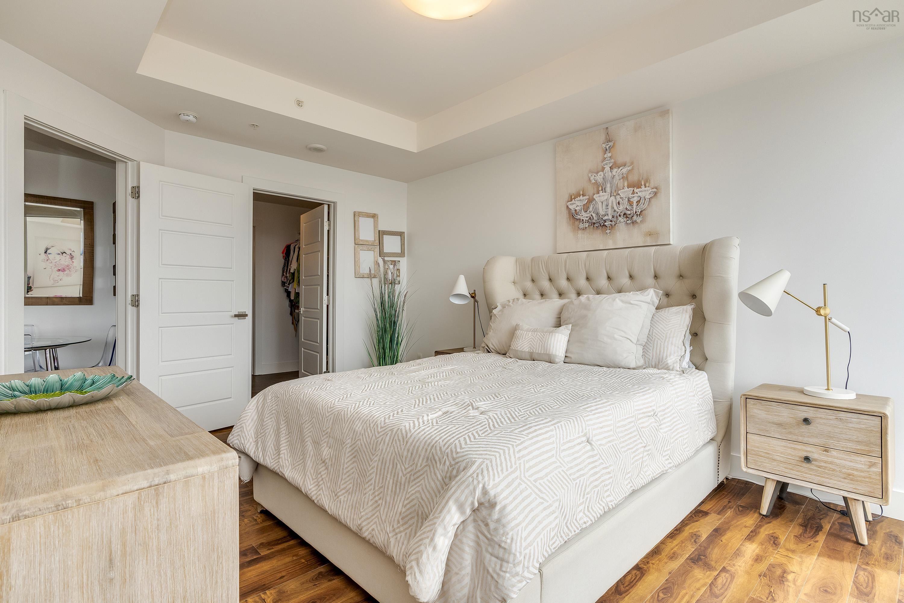 $519,900.00: 1004 3471 Dutch Village Road, Halifax