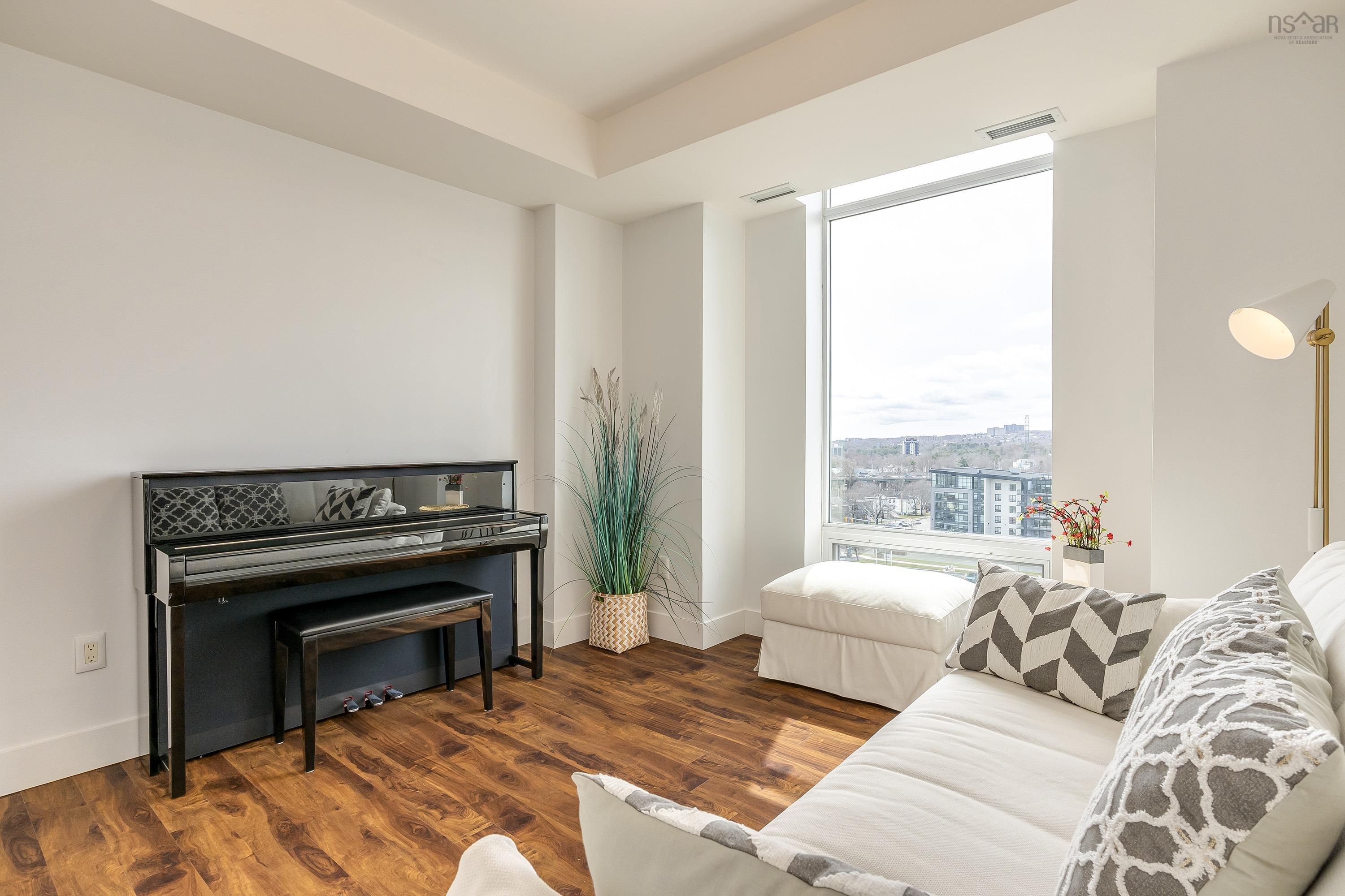 $519,900.00: 1004 3471 Dutch Village Road, Halifax