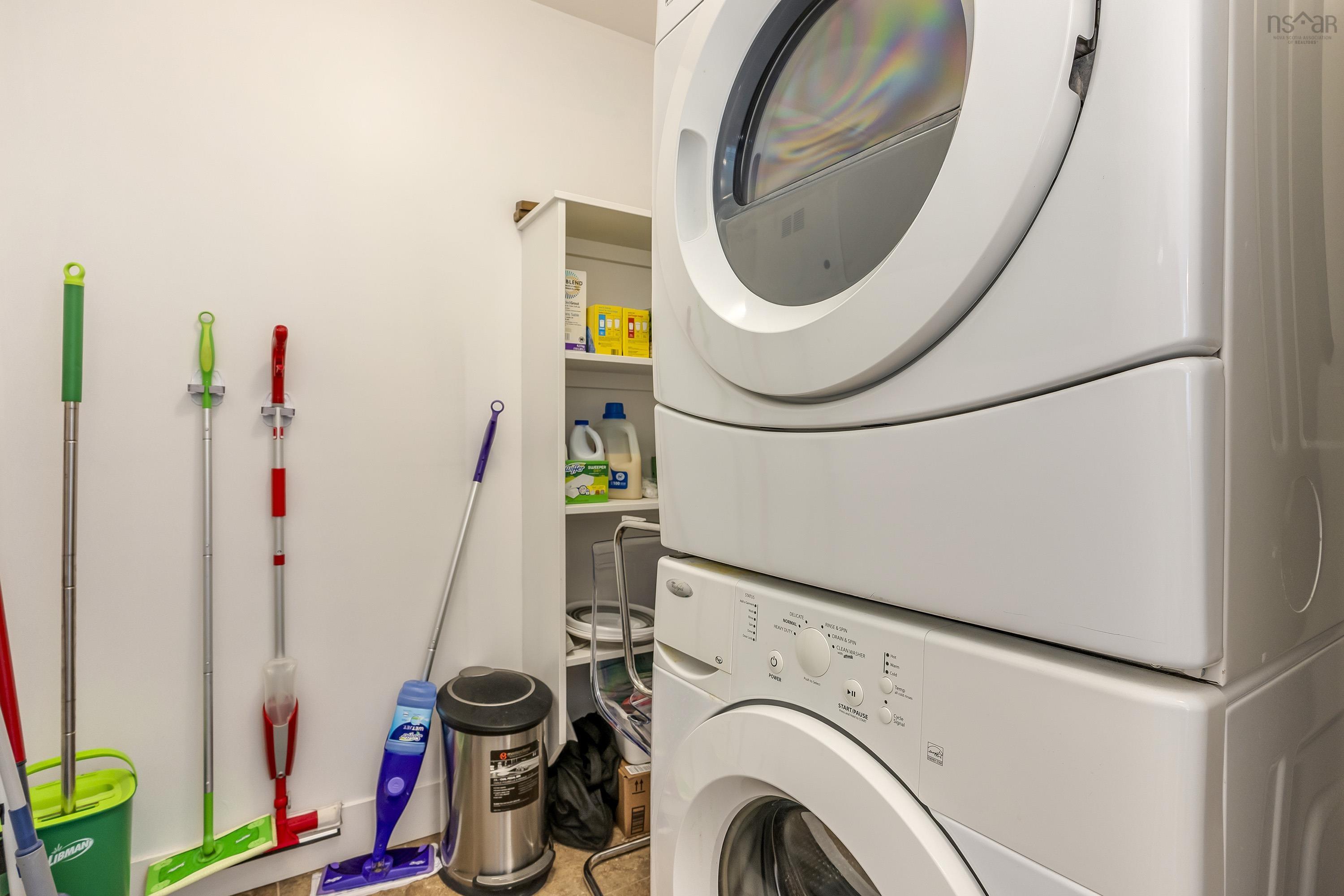 $519,900.00: 1004 3471 Dutch Village Road, Halifax