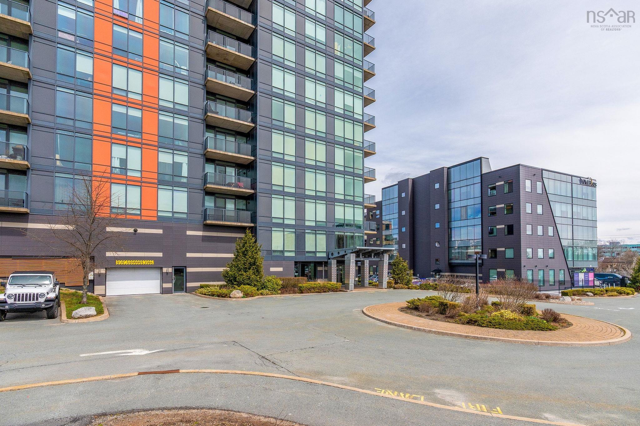 $519,900.00: 1004 3471 Dutch Village Road, Halifax