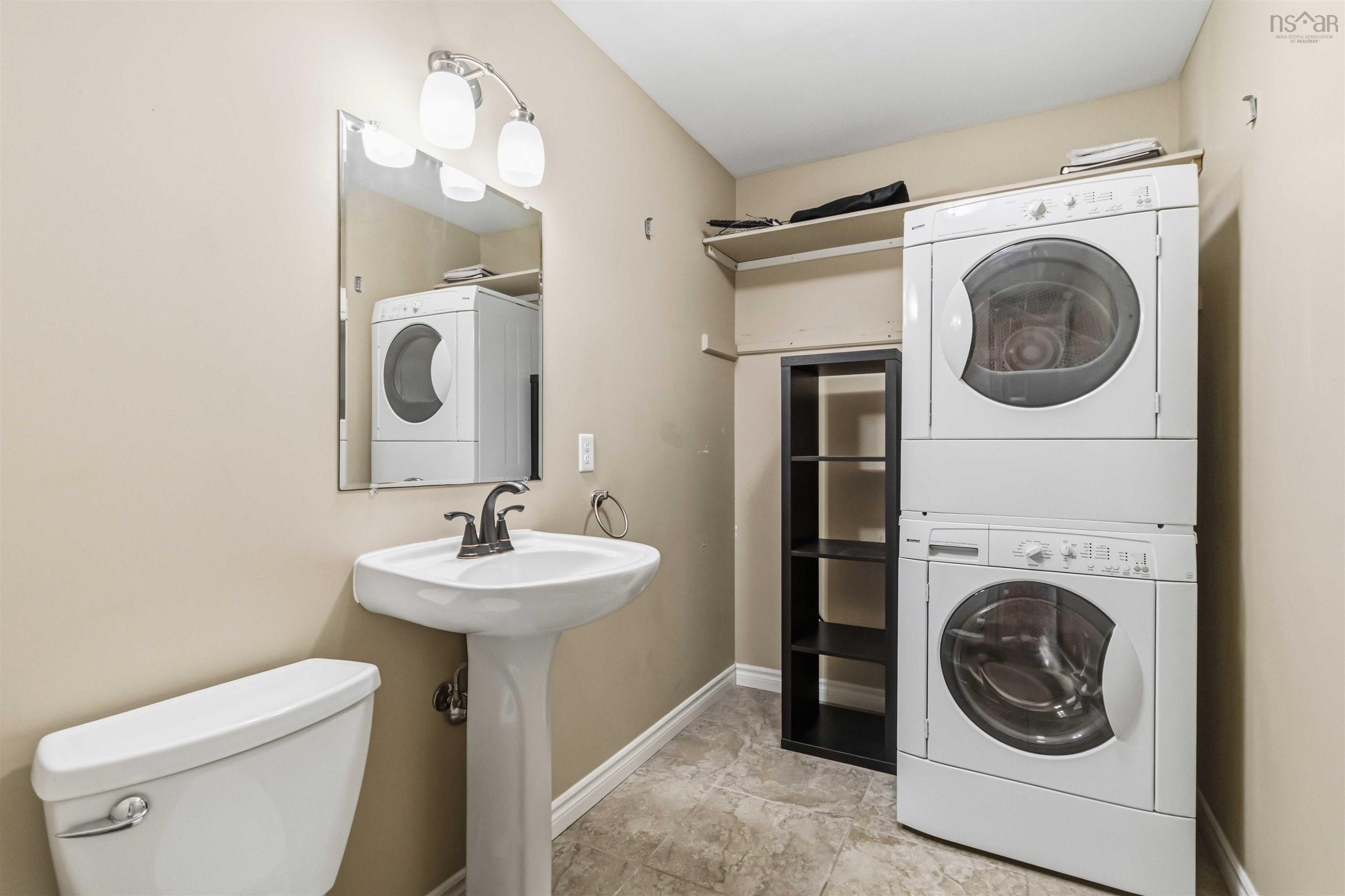 $449,900.00: 33 Riverwood Drive, Timberlea