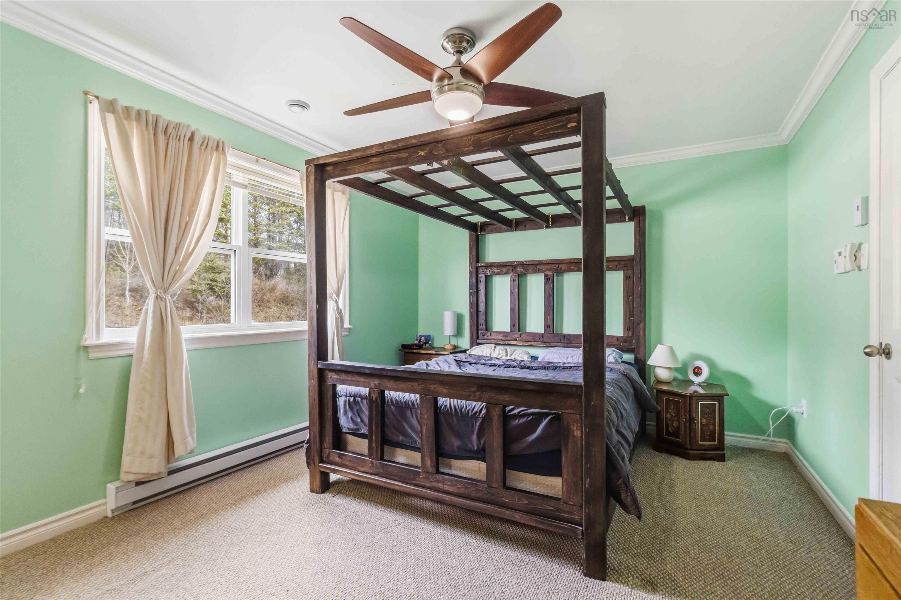 $449,900.00: 33 Riverwood Drive, Timberlea