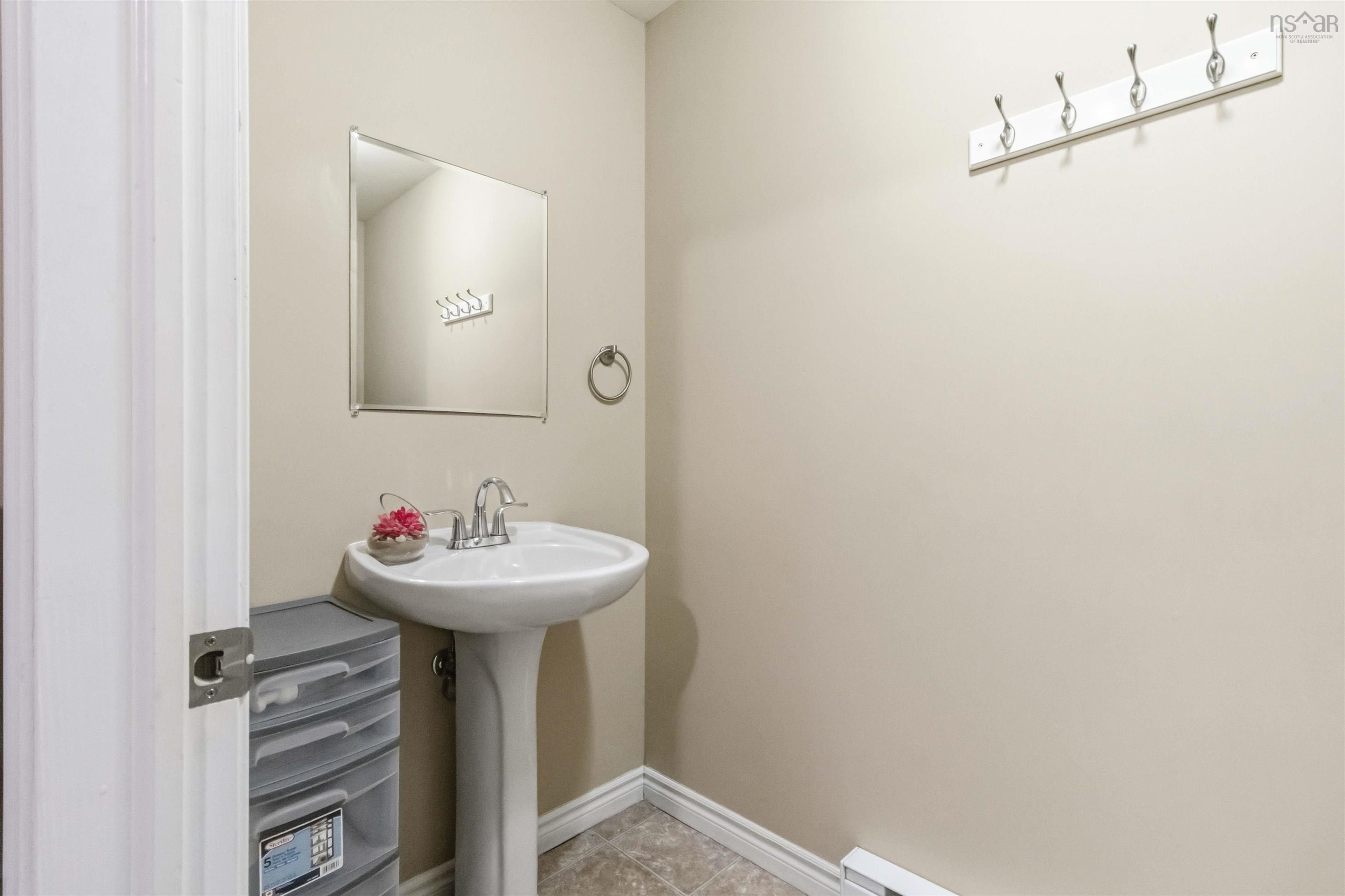 $449,900.00: 33 Riverwood Drive, Timberlea